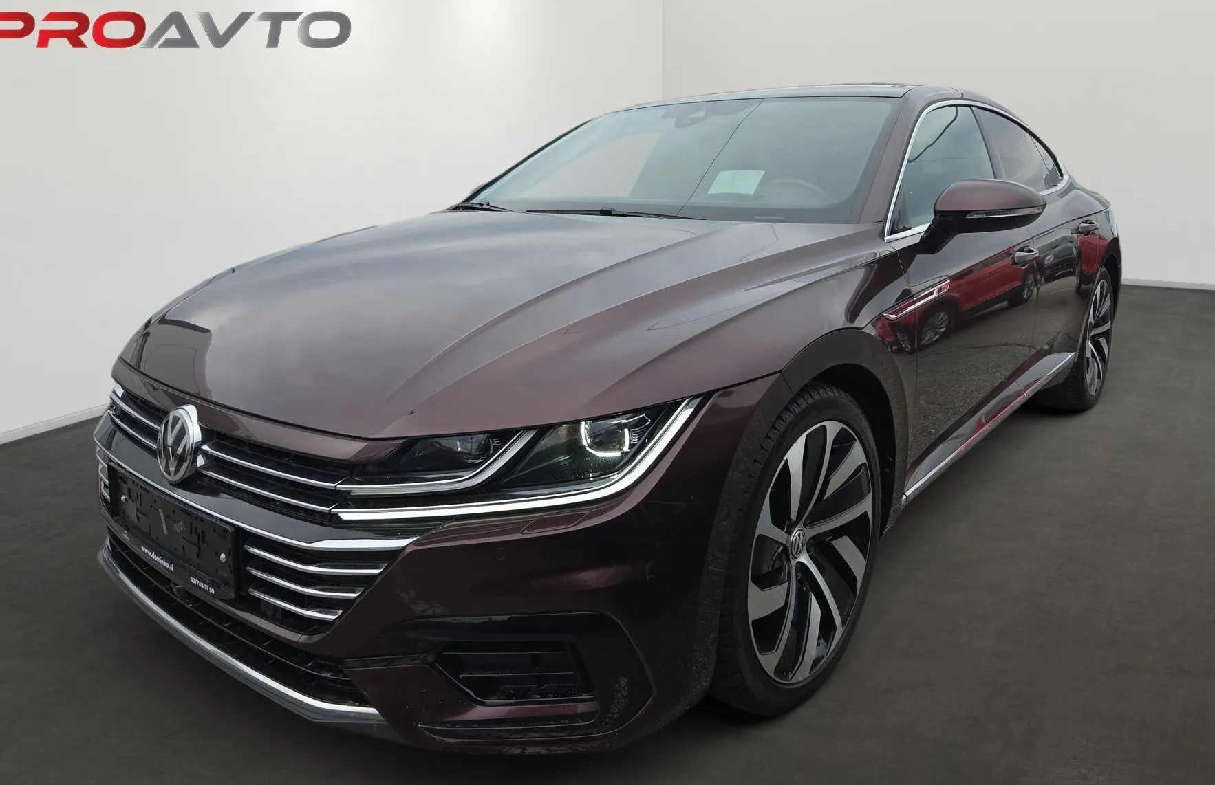 Zunanja slika - VW Arteon - 2.0 TSI avt. 140kW R-Line rezerviran - 1