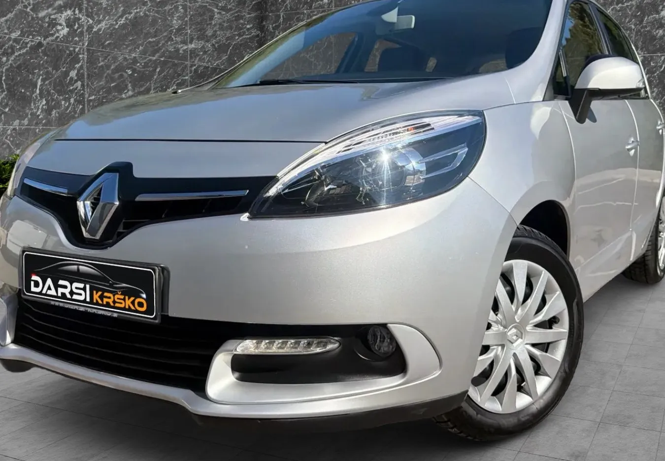 Zunanja slika - Renault Scénic - Scenic 1.2 TCe 115PS Energy SLO LED PRIKLOP - 7