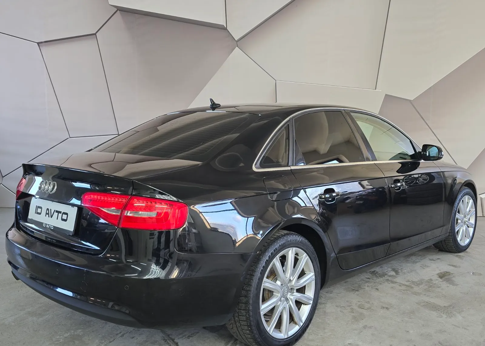 Zunanja slika - Audi A4 - 2,0 TDI - 2
