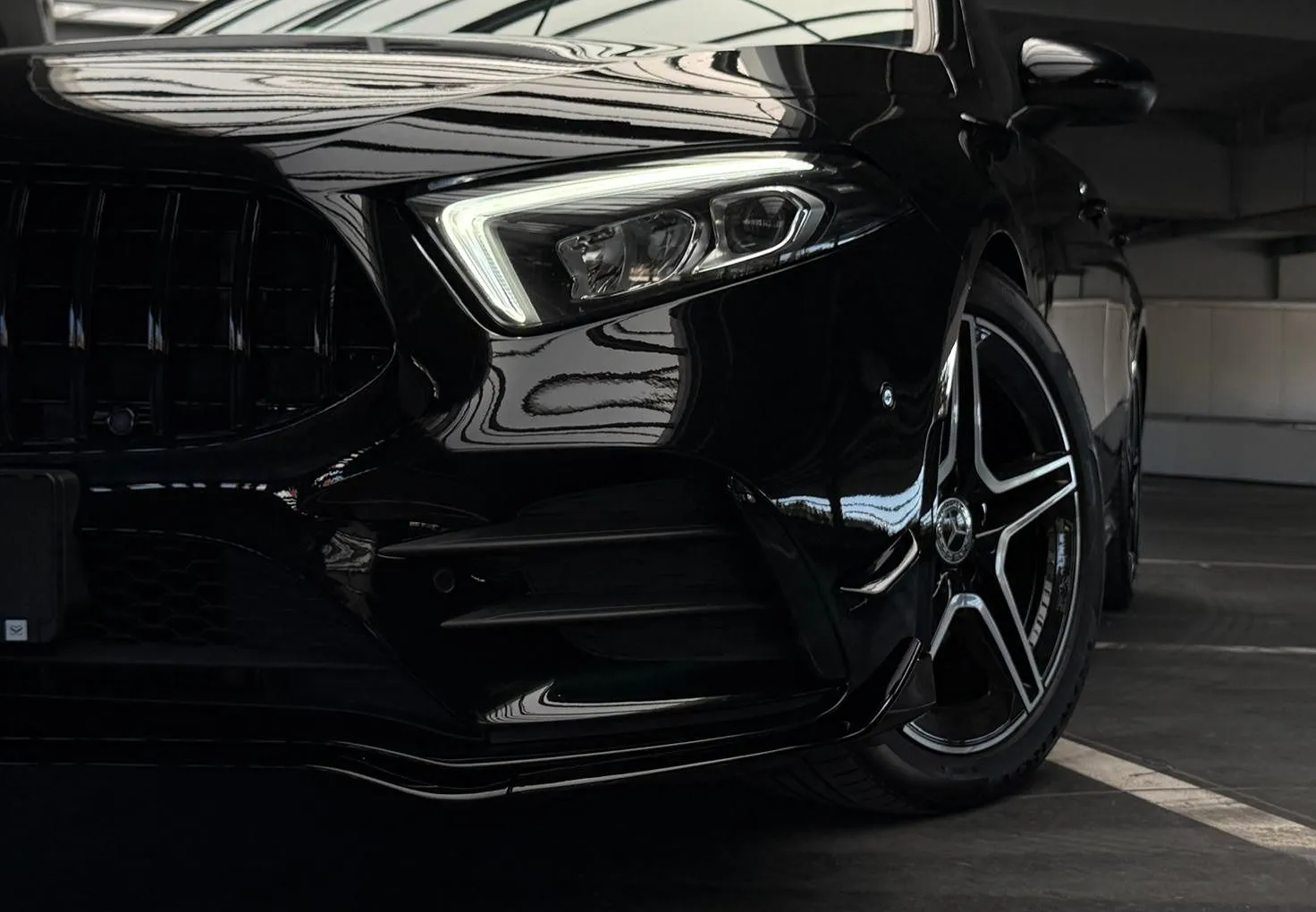 Zunanja slika - Mercedes-Benz A-Razred - A Limuzina 180 d AMG Line Avt. LED NAVI BE - 6