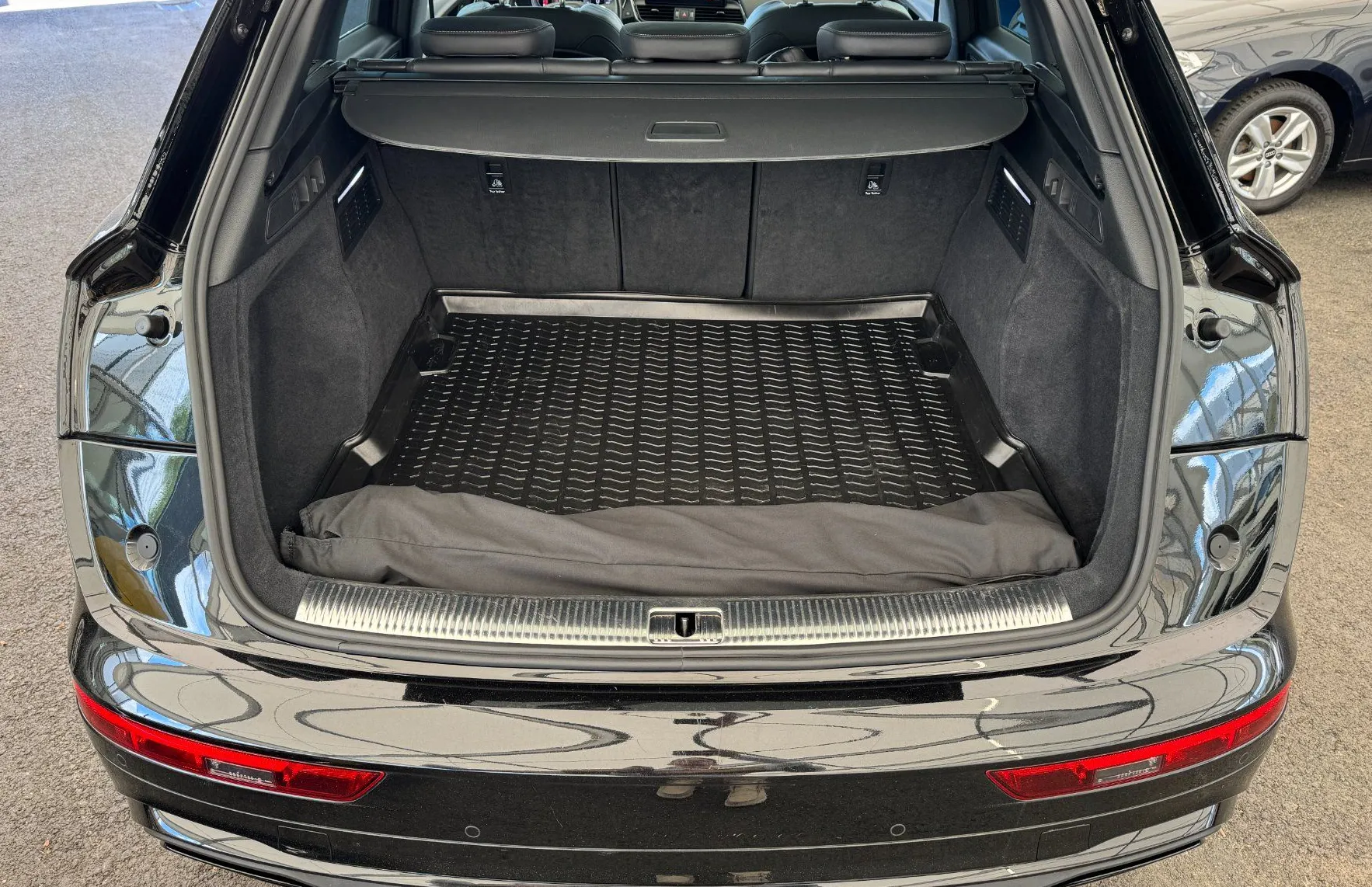 Zunanja slika - Audi Q5 - 40 TDI Quattro S line S tronic -PANORAMA-VIRTUAL - 12
