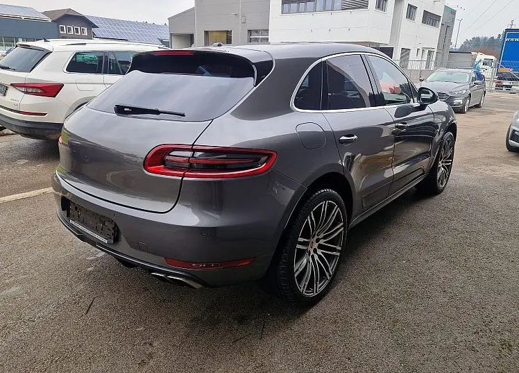 Zunanja slika - Porsche Macan - 3.6 Turbo  400KM - 4