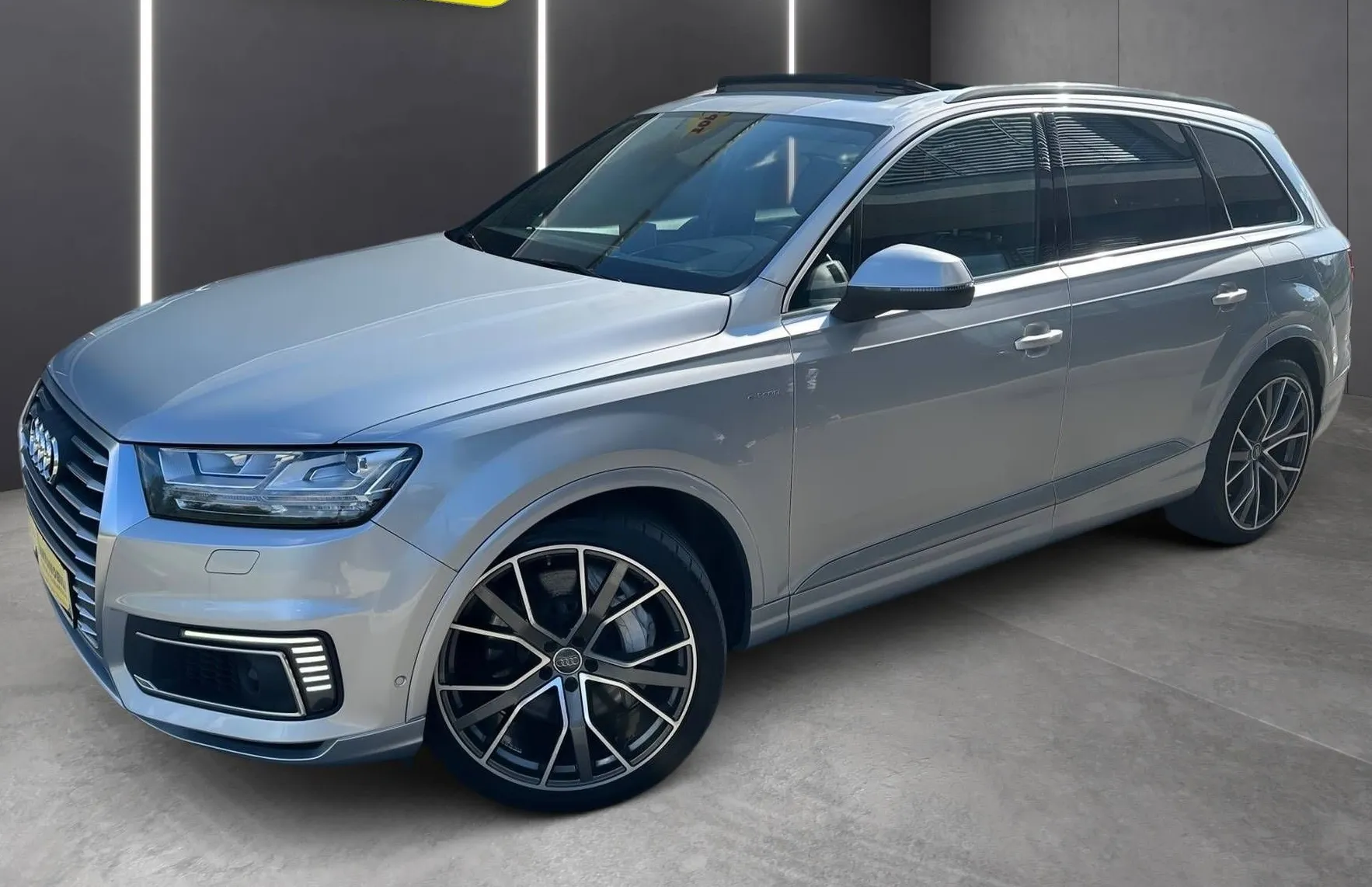 Zunanja slika - Audi Q7 - E-TRON 3.0TDI QUATTRO LED NAVI ACC HUD PANO 360K - 2