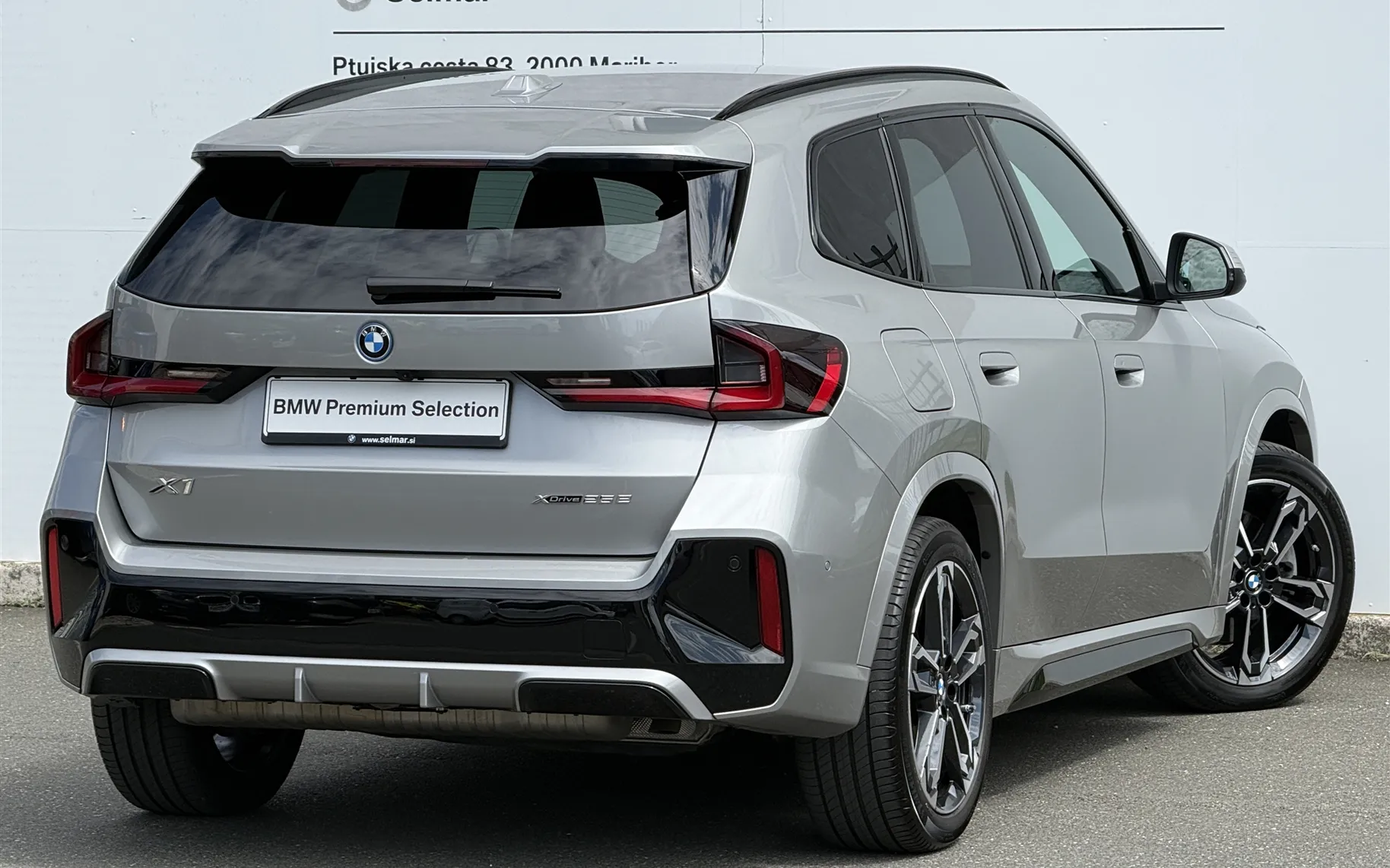 Zunanja slika - BMW X1 - xDrive25e - 2