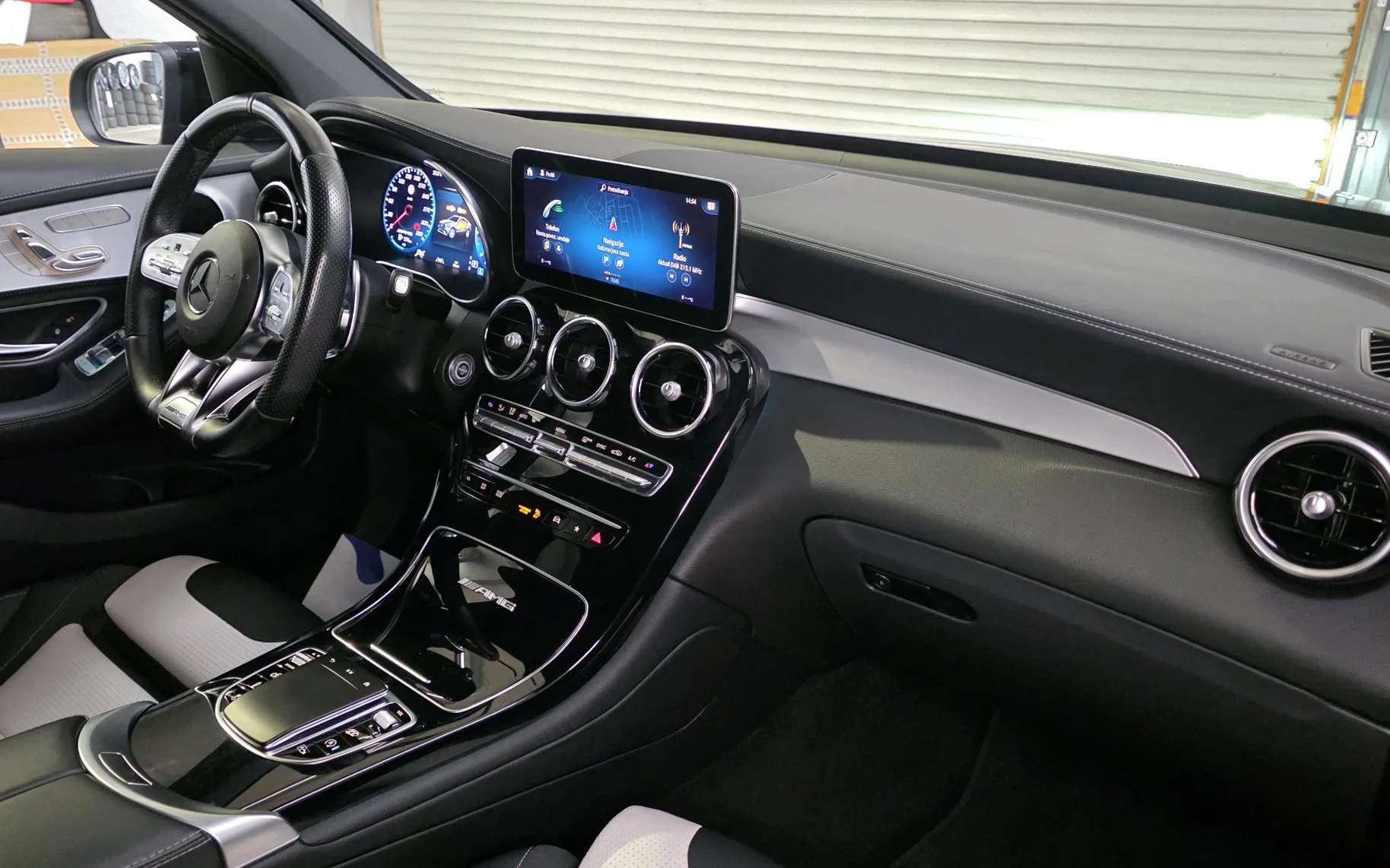 Zunanja slika - Mercedes-Benz GLC Coupe - AMG 63 - 9