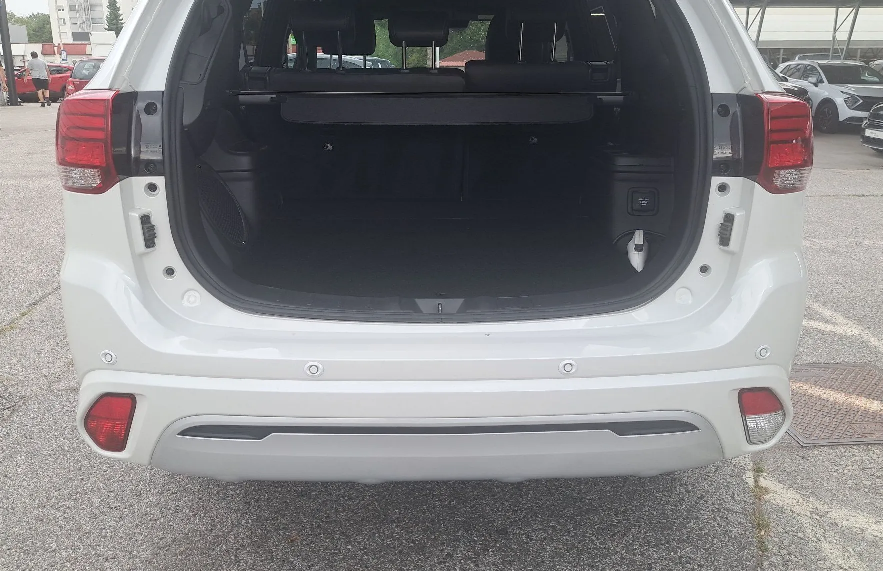 Zunanja slika - Mitsubishi Outlander - PHEV 4WD 2.4 Diamond Avt. - 12