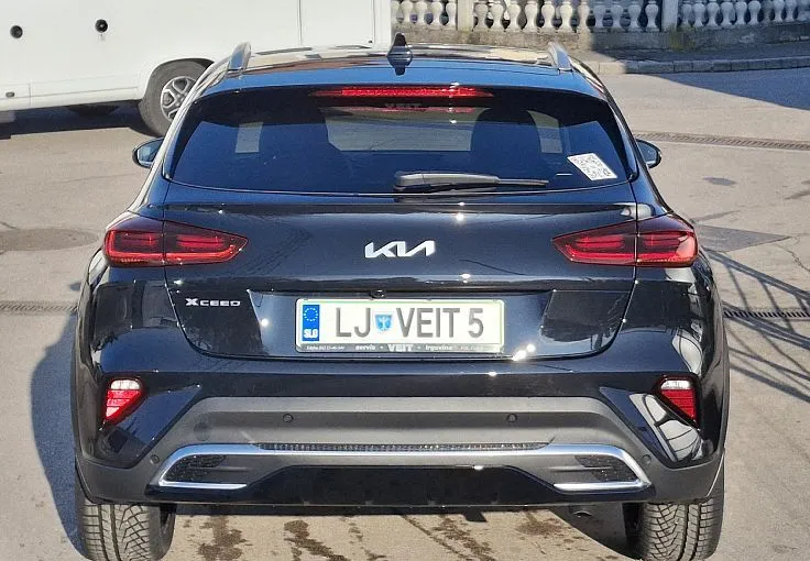 Zunanja slika - KIA XCeed - 1.6 T-GDi 7DCT EX STREAM ISG - 5