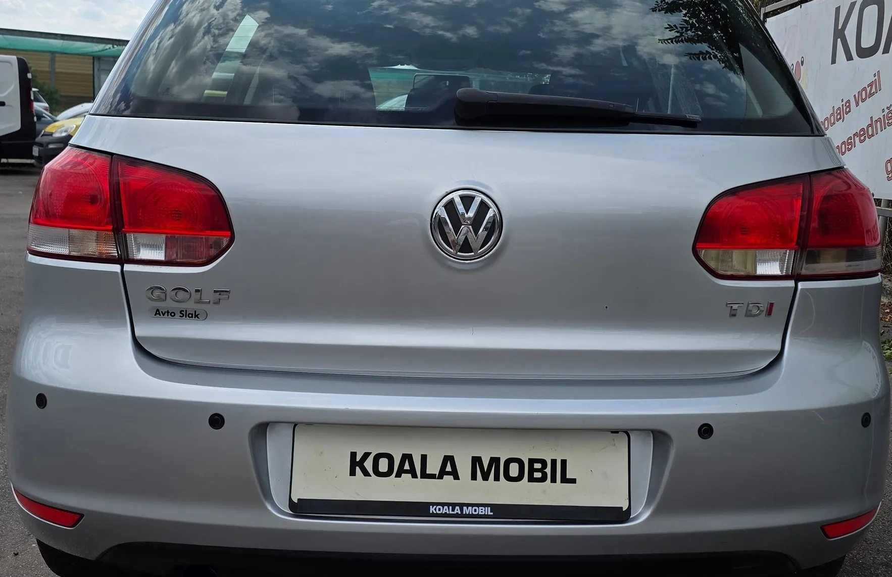 Zunanja slika - Volkswagen Golf - COMFORTLINE 1.6 TDI KLIMA-PDC-2.LASTNIK-SLOVENSKI - 5
