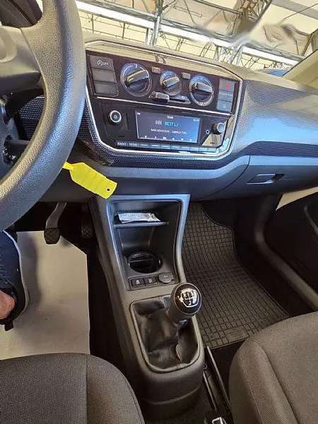 Zunanja slika - Volkswagen Up! - SLO POREKLO 1.LASTNIK - 14