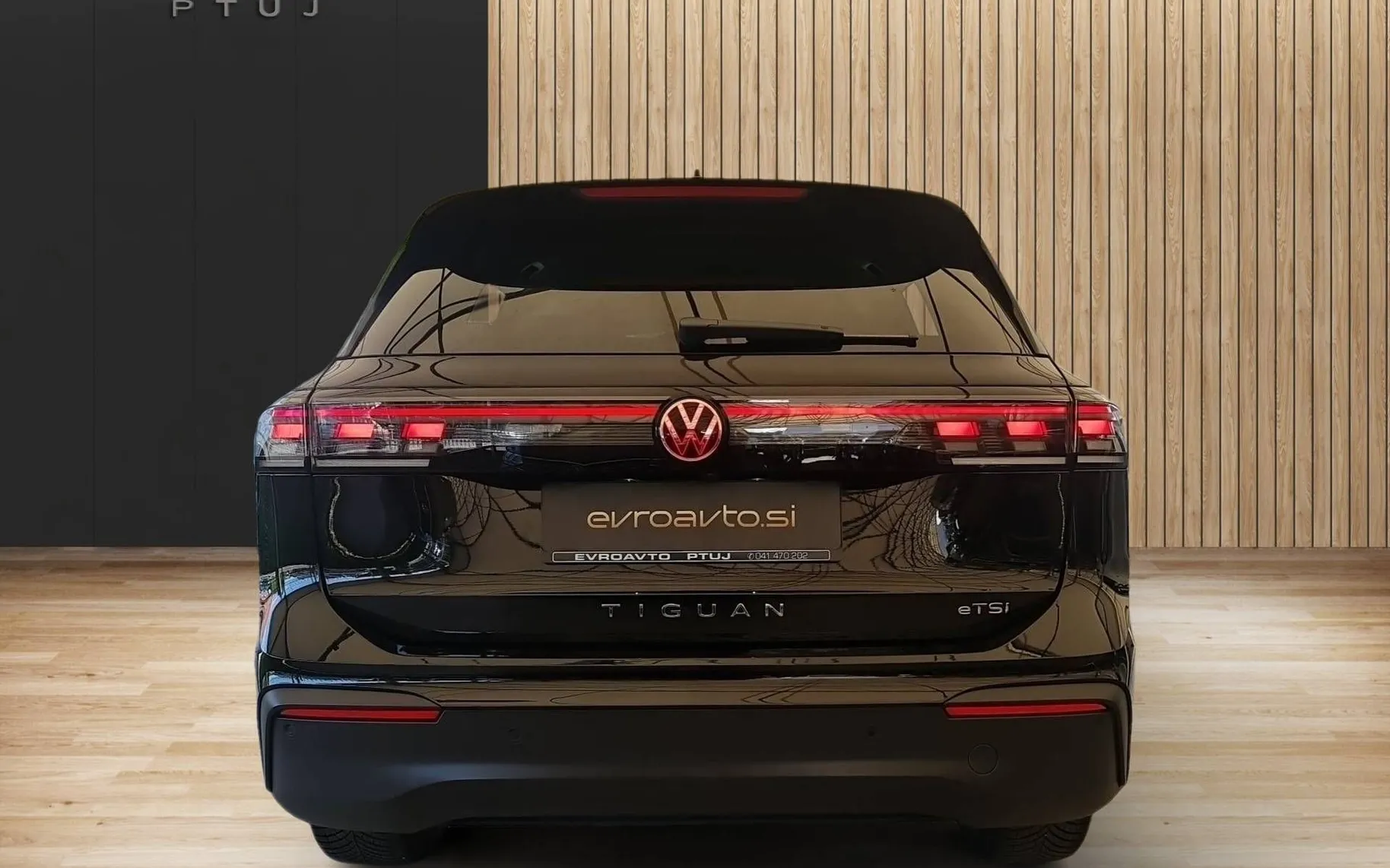 Zunanja slika - Volkswagen Tiguan - 1.5 eTSI BMT Life DSG 1 Lastnik-Tov.garancija - 4