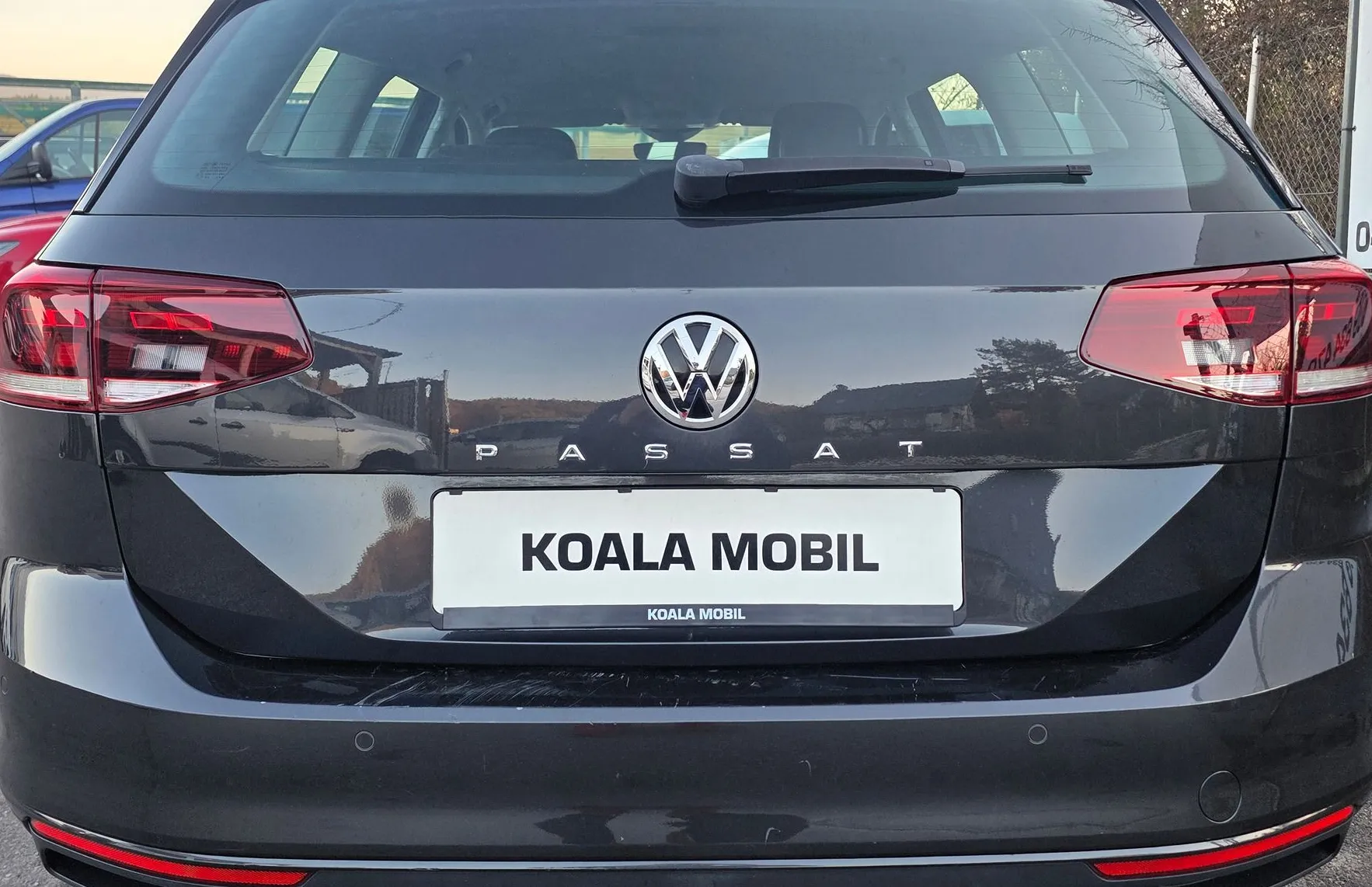 Zunanja slika - Volkswagen Passat - Variant 1.6 TDI BMT SCR DSG LED-NAVI-PDC-ALU PLATIŠČA - 5