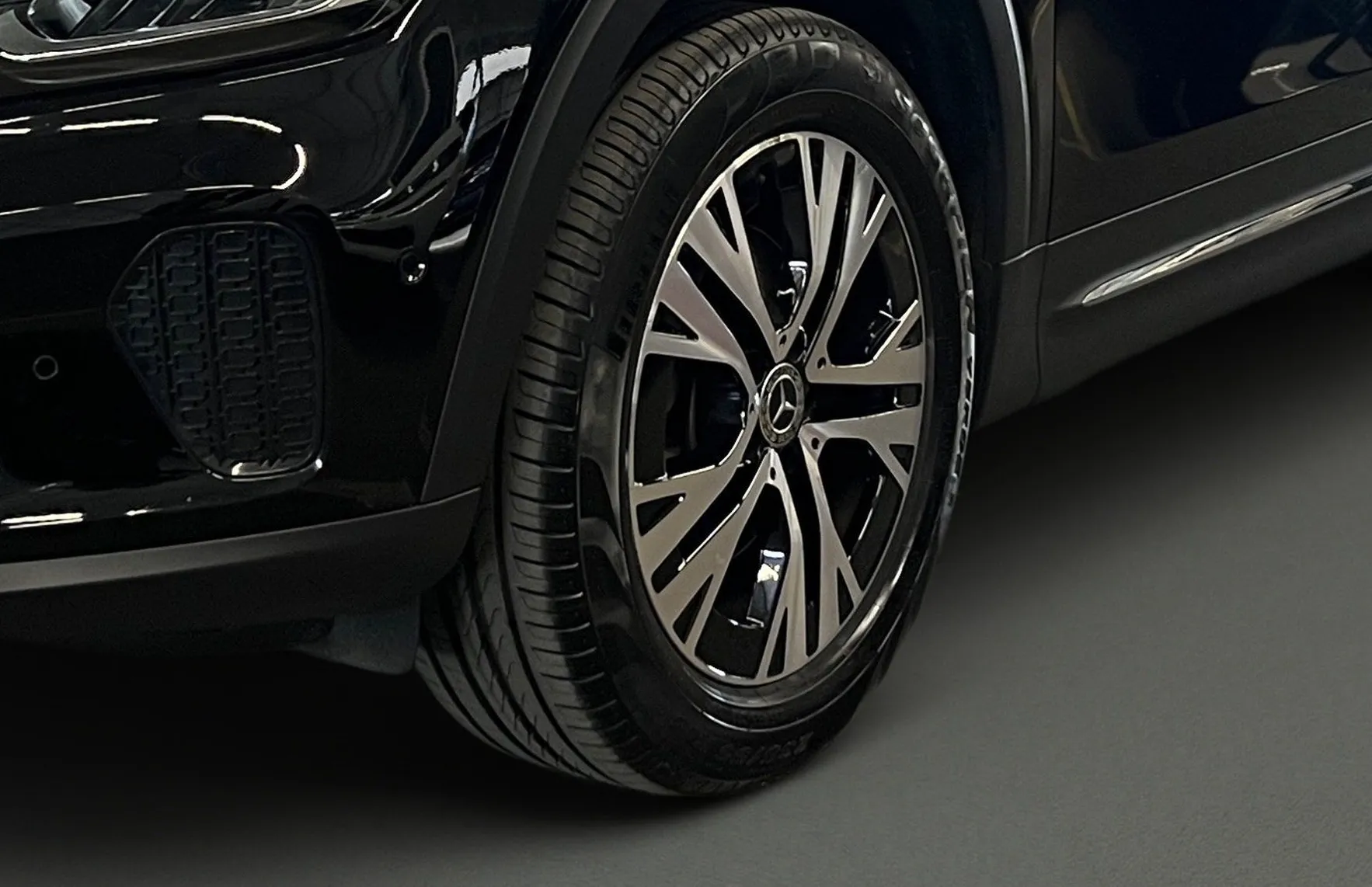 Zunanja slika - Mercedes-Benz GLB-Razred - GLB 180 d Progressive Avt. - 6