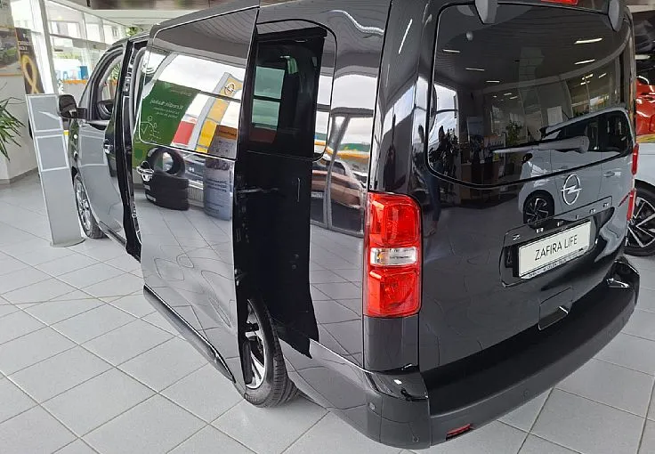 Zunanja slika - Opel Zafira - ELEGANCE 2.2 180KM AT8 - 6 SEDEŽEV - 4