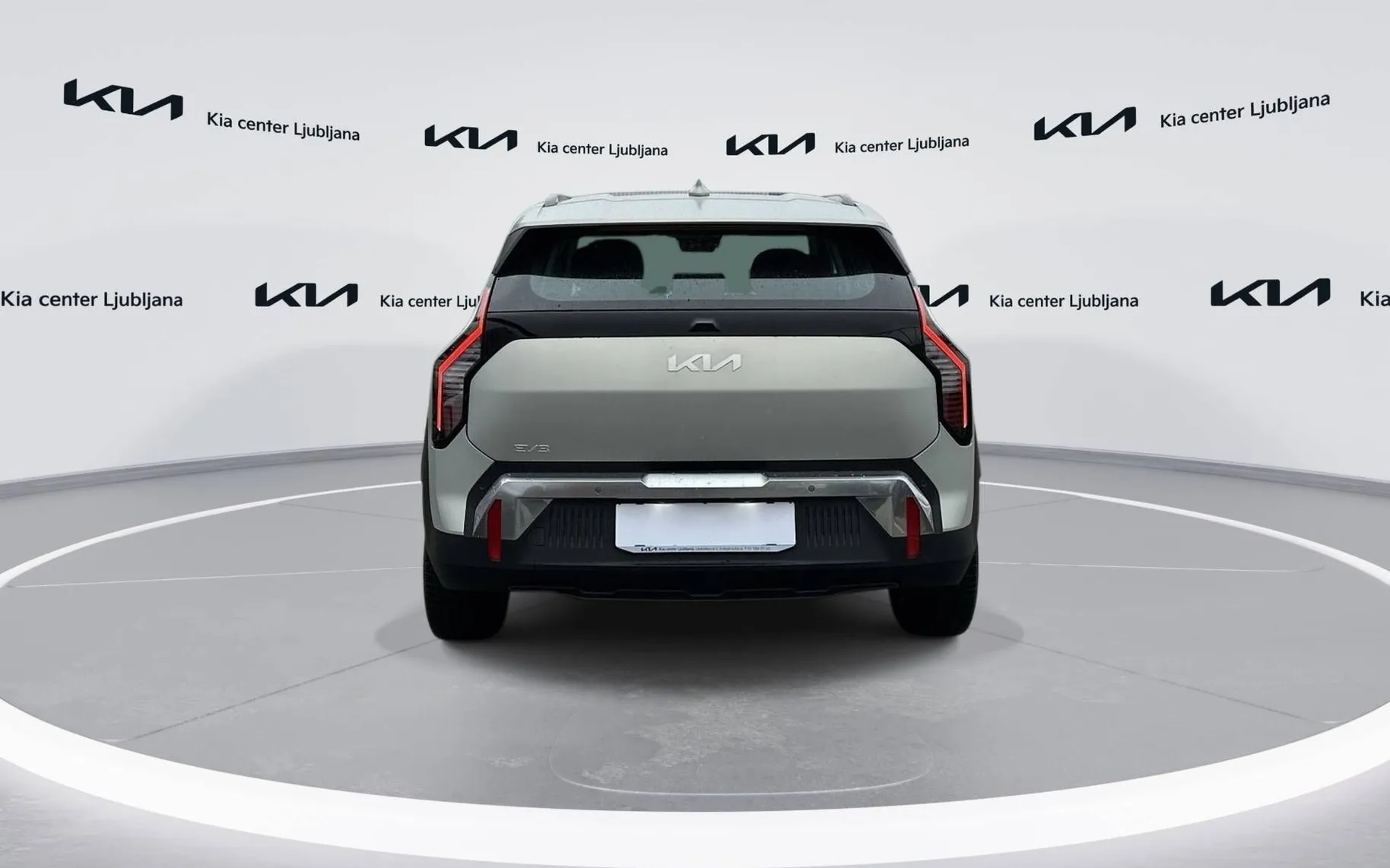 Zunanja slika - KIA EV3 - SKY 58.3 kWh baterija - 6