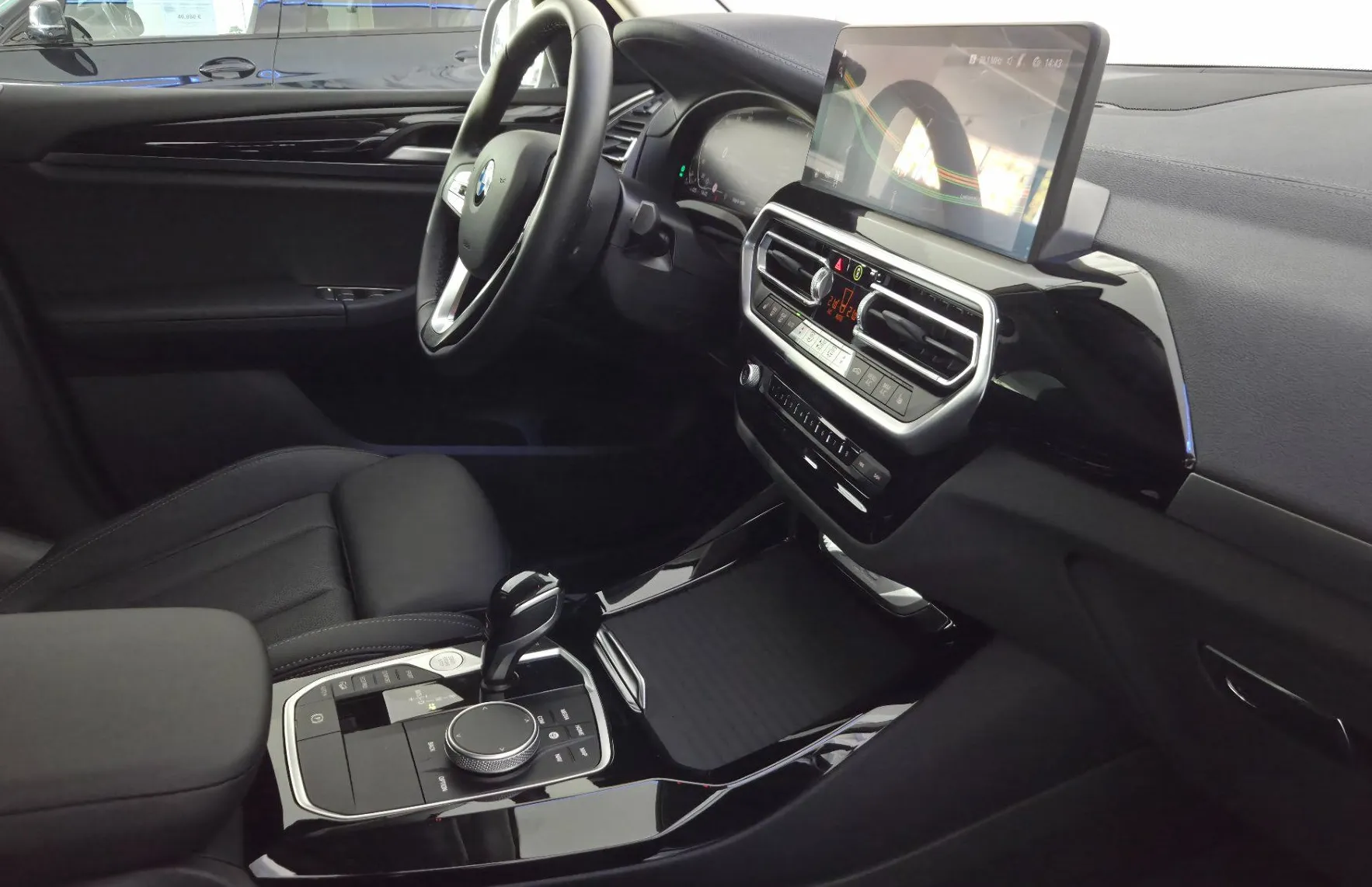 Zunanja slika - BMW X3 - serija : xDrive20d Avt-KLJUKA-KAMERA-HIFI - 16
