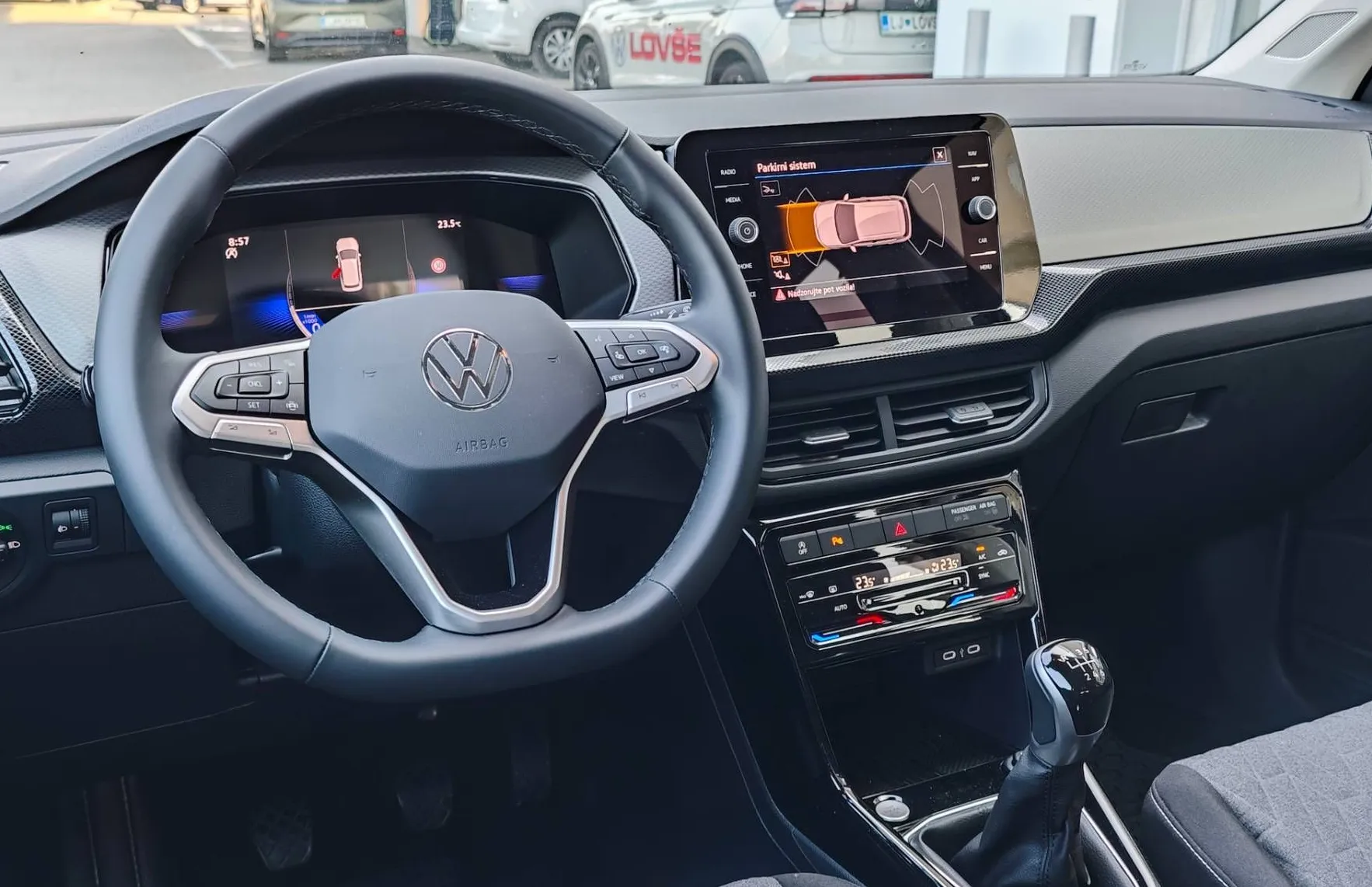 Zunanja slika - Volkswagen T-Cross - 1.0 TSI 4ALL 85  115  |TAKOJŠEN PREVZEM| - 8