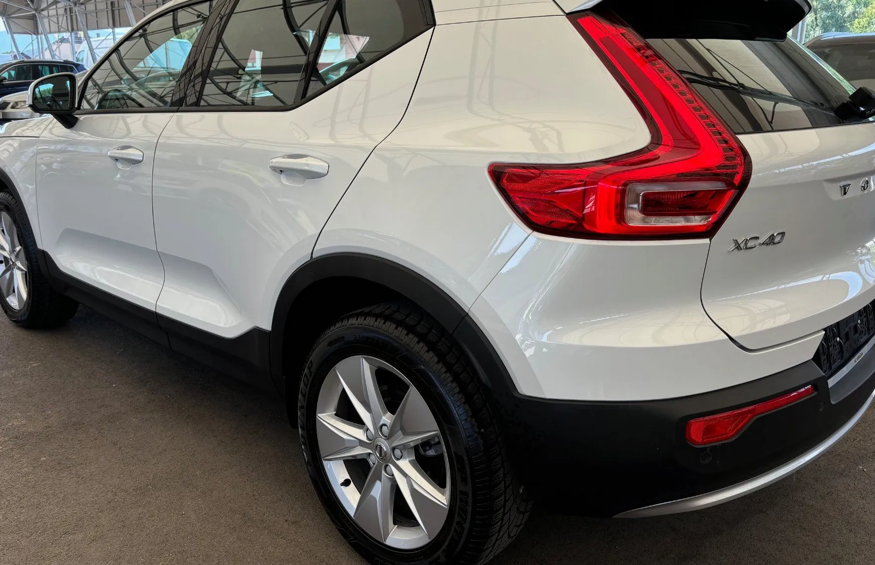 Zunanja slika - Volvo XC40 - B3P Nordic Core Avt. - 6