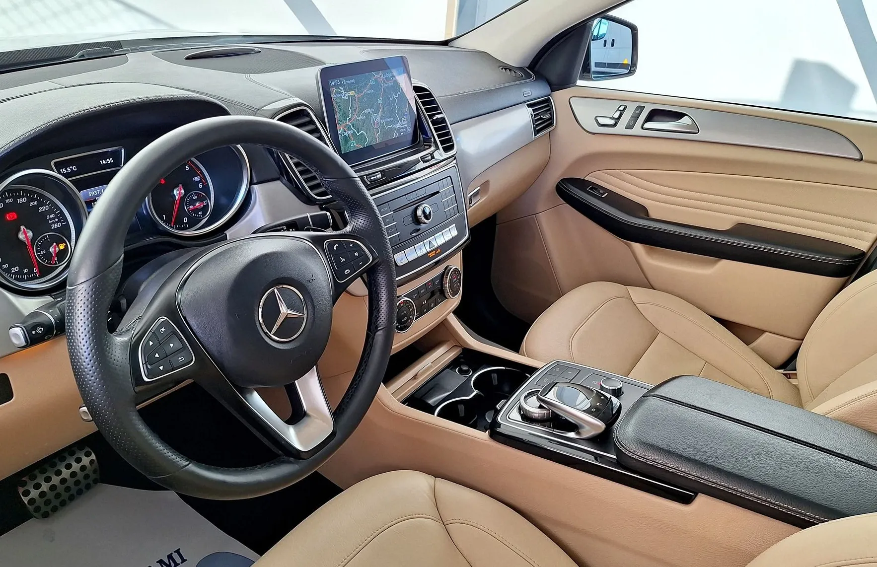 Zunanja slika - Mercedes-Benz GLE-Razred - GLE coupe 350d 4MATIC•PANORAMA•KAM360•AMBIENT•AIR• - 10