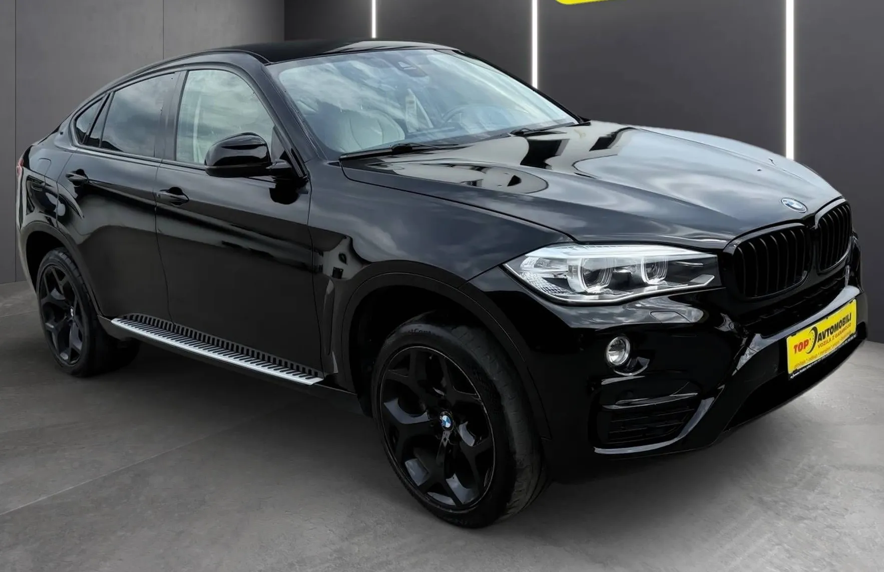 Zunanja slika - BMW X6 - serija :  xDrive 30d LED NAVIGACIJA TEMP PDC VIRTUAL TOP - 9