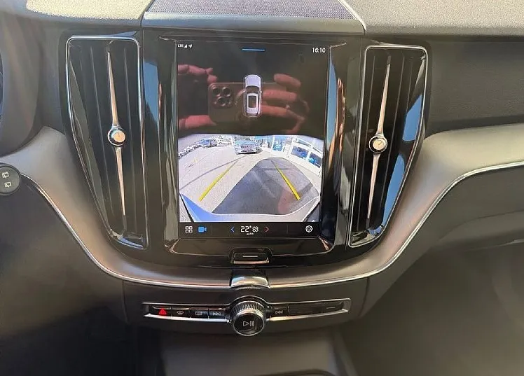 Zunanja slika - Volvo XC60 - B4  D   AUT FWD LED NAVI KEYLESS KAMERA - 12