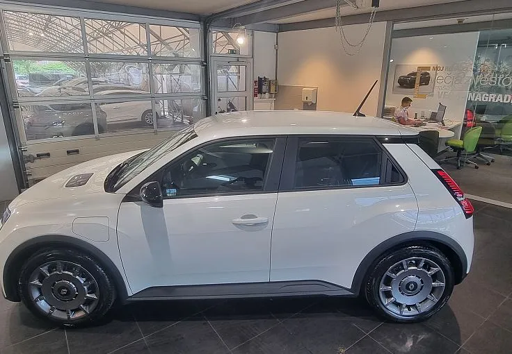 Zunanja slika - Renault 5 E-tech - Evolution EV40 90kW - 8