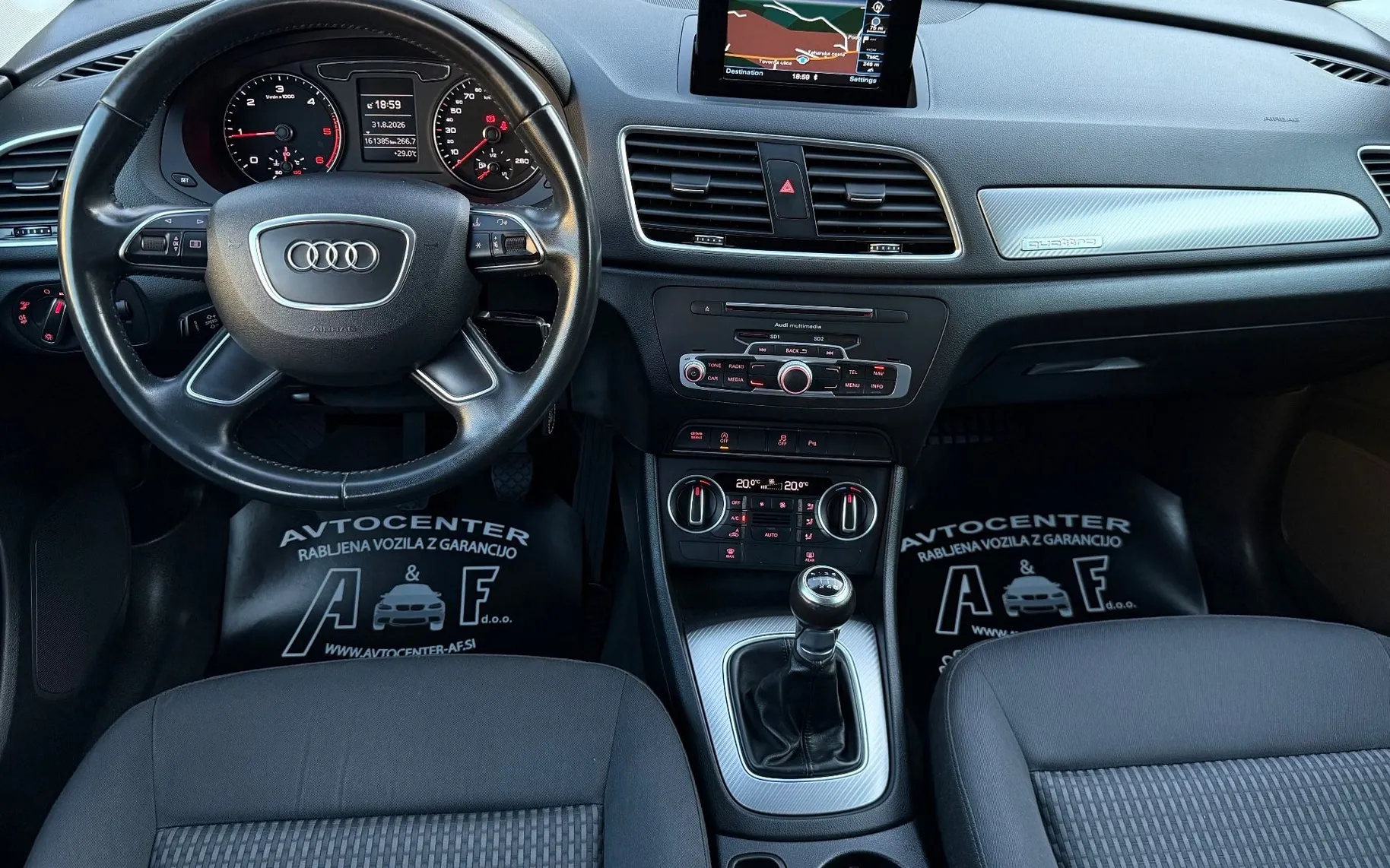 Notranja slika - Audi Q3 - 2.0 TDI-Q-4X4-161.000km-LIZING ZA TUJCE- - 10