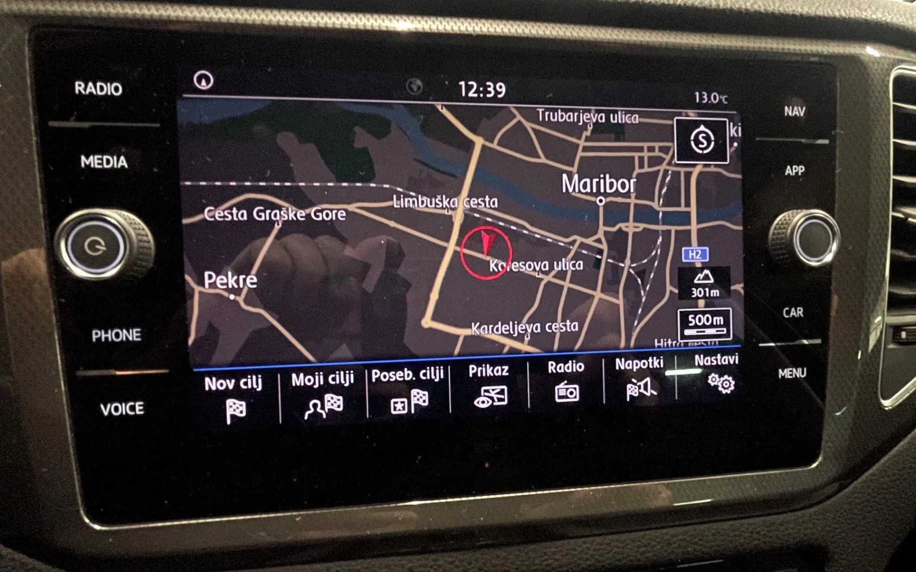 Zunanja slika - Volkswagen Golf - 1.5 TSI ACT Comfortline NAVI.2XPDC.OGR.SEDEŽ - 13