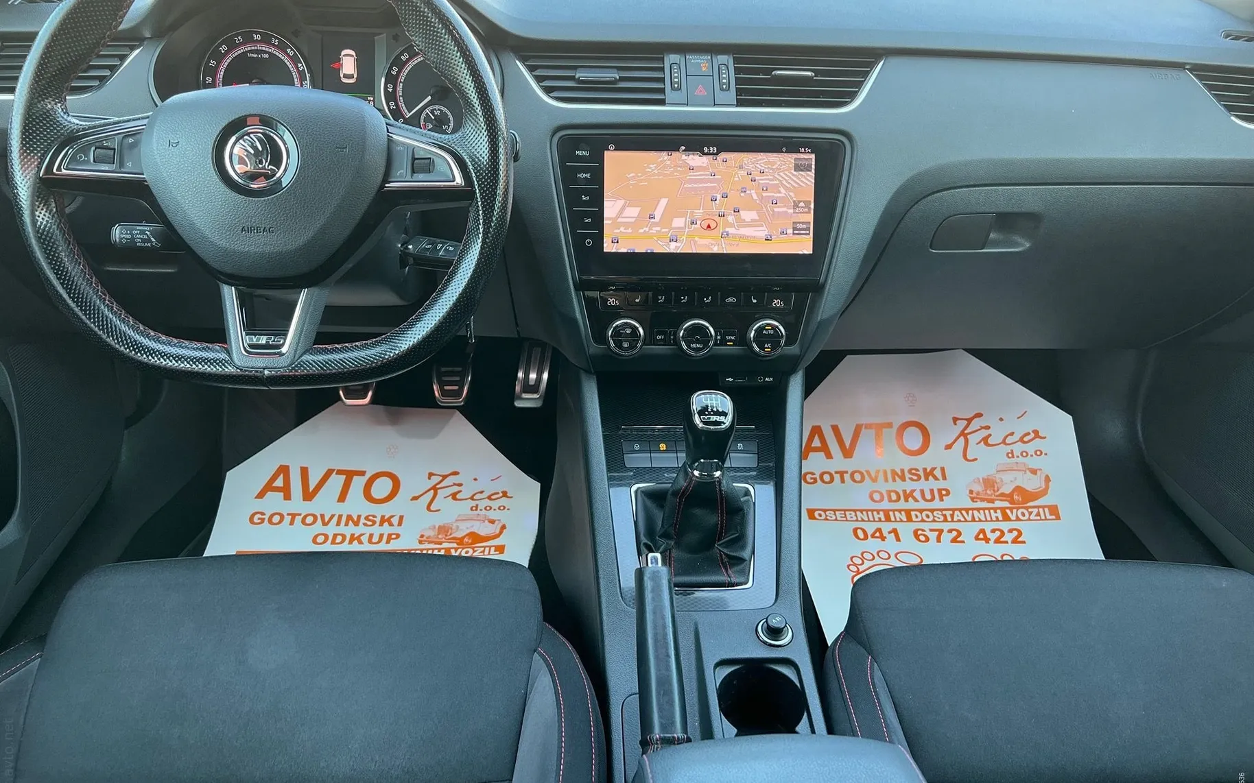 Notranja slika - Škoda Octavia - RS 2.0 TDI-BI-XENON-LED-NAVI-RADAR TEM-PDC-ODLI  268 .. - 11