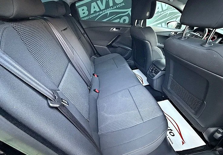Zunanja slika - Peugeot 508 - 2.0 HDi+120KW+SLO+LED+ALU17+TEMPOMAT+SERVISIRAN - 11
