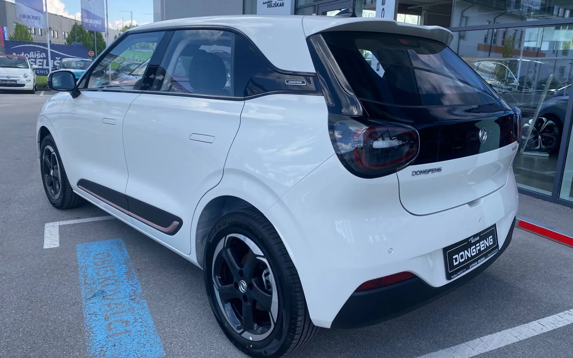 Zunanja slika - Dongfeng Box - 42.3 kWh SUBVENCIJA -7.200€ +ZELENI KREDIT 3.5 OM - 5