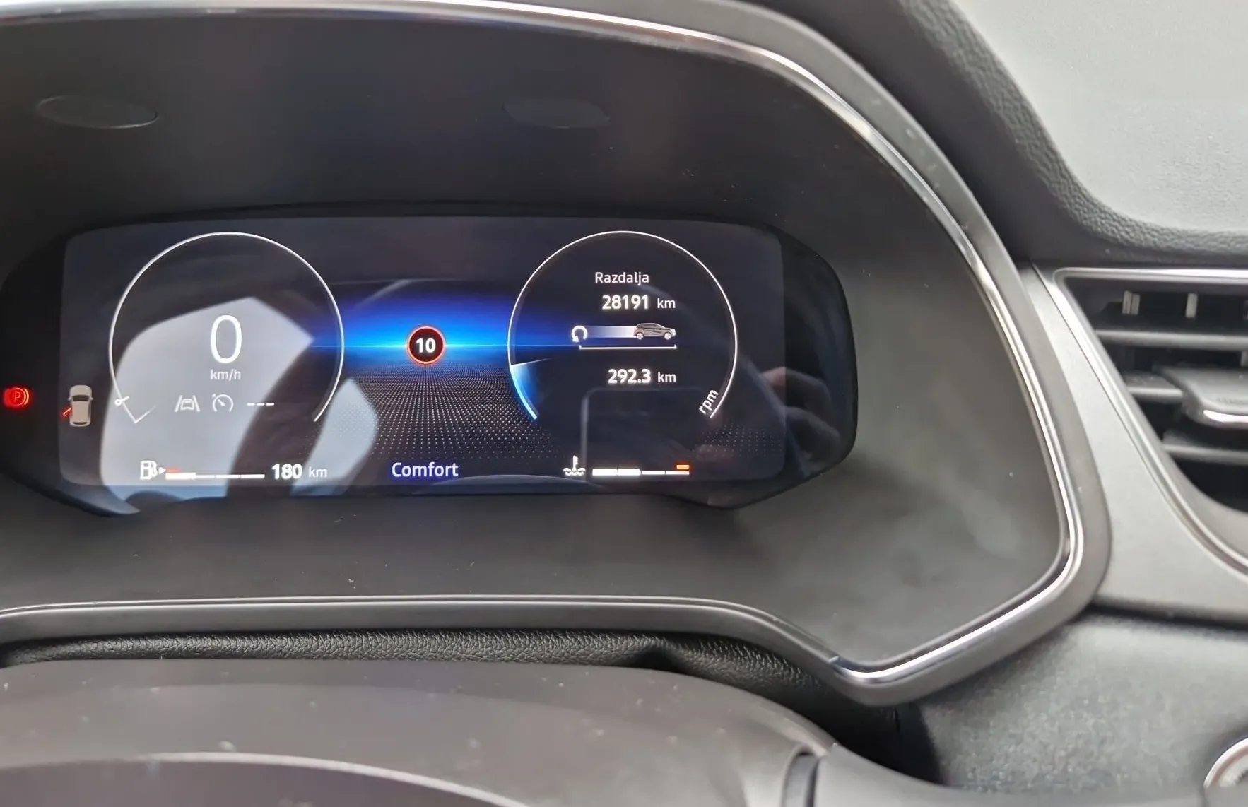 Zunanja slika - Renault Captur - TCe 90 Techno + paket ZIMA - 12
