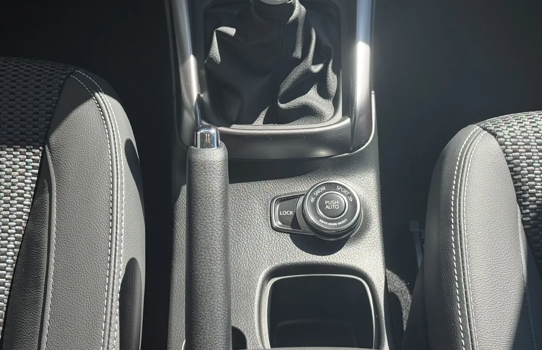 Zunanja slika - Suzuki S-Cross - 1.4 Boosterjet AllGrip Hibrid Elegance - 15