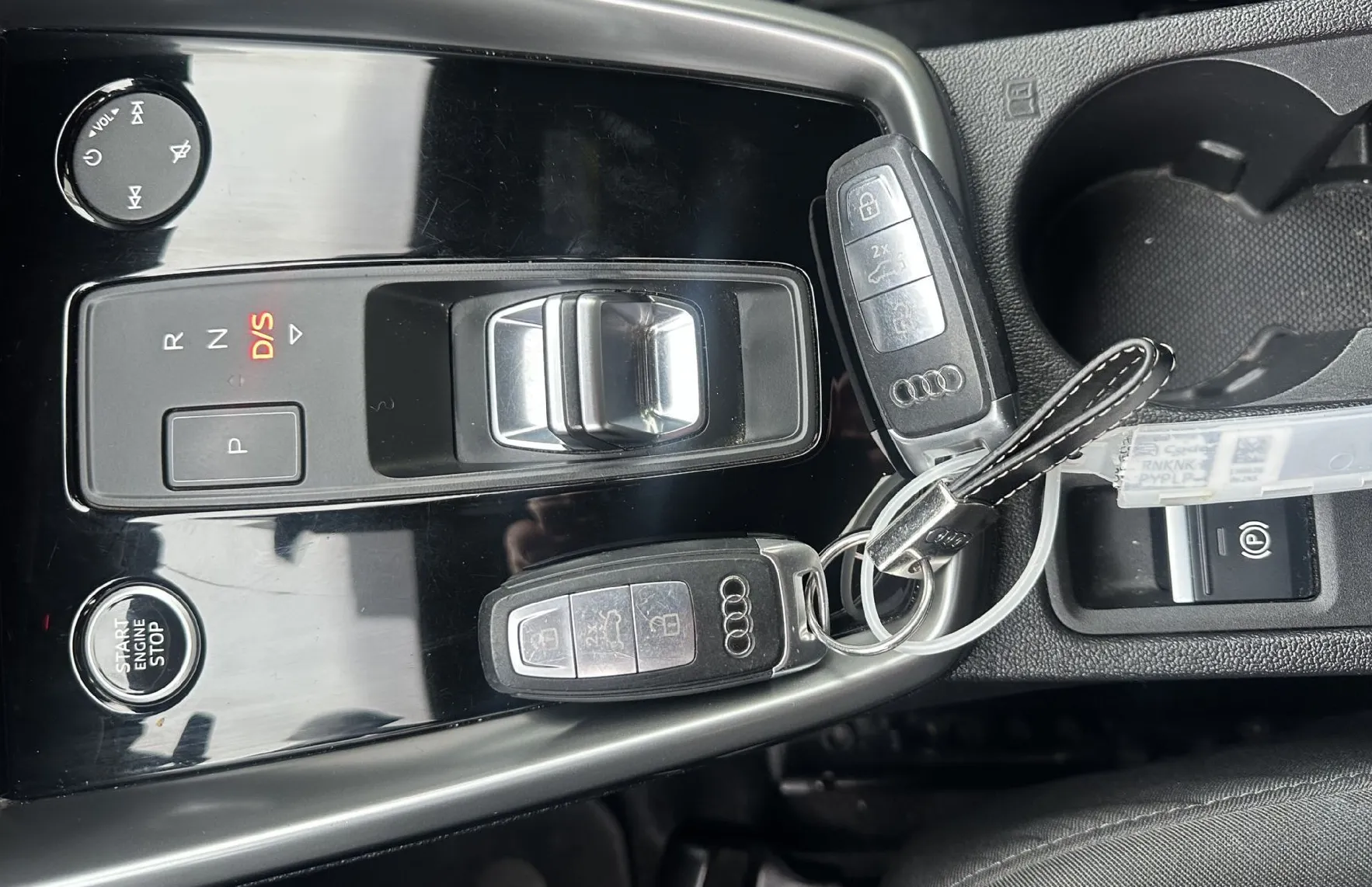 Zunanja slika - Audi A3 - 40 TFSI e Business Stronic 150kW.KAMERA.LED.BENCIN - 11