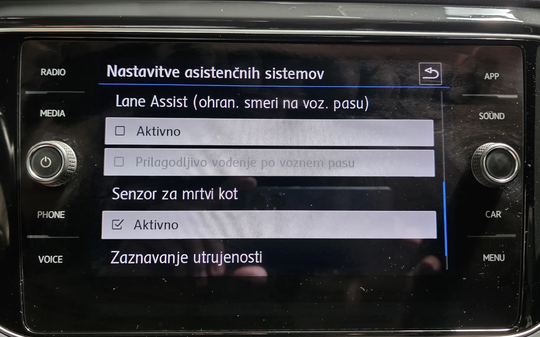 Zunanja slika - Volkswagen T-Roc - 4motion 2,0 TDI BMT Sport DSG 1.LAST SLO ACC LED KAM - 13