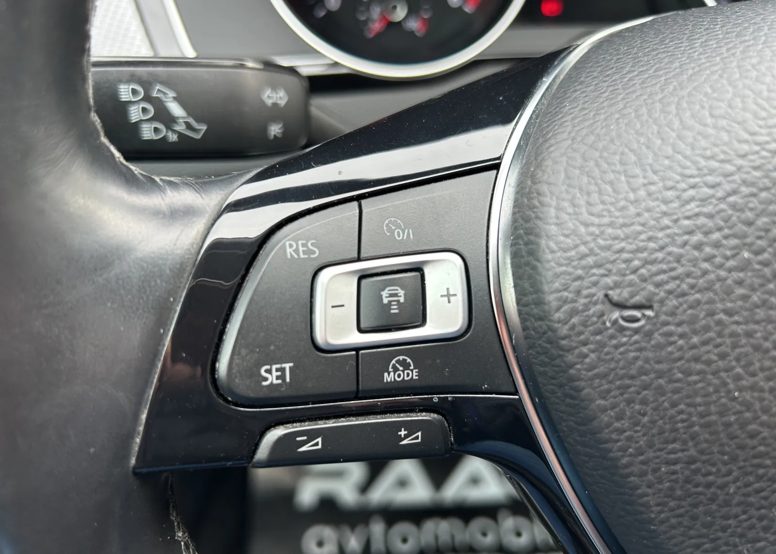 Zunanja slika - Volkswagen Passat - 2.0TDI 4MOTION - 13