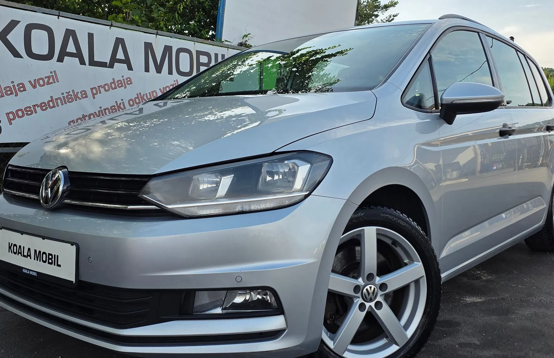 Zunanja slika - Volkswagen Touran - 1.6 TDI BMT COMFORTLINE ALU PLATIŠČA-PDC-1.LASTNIK - 1
