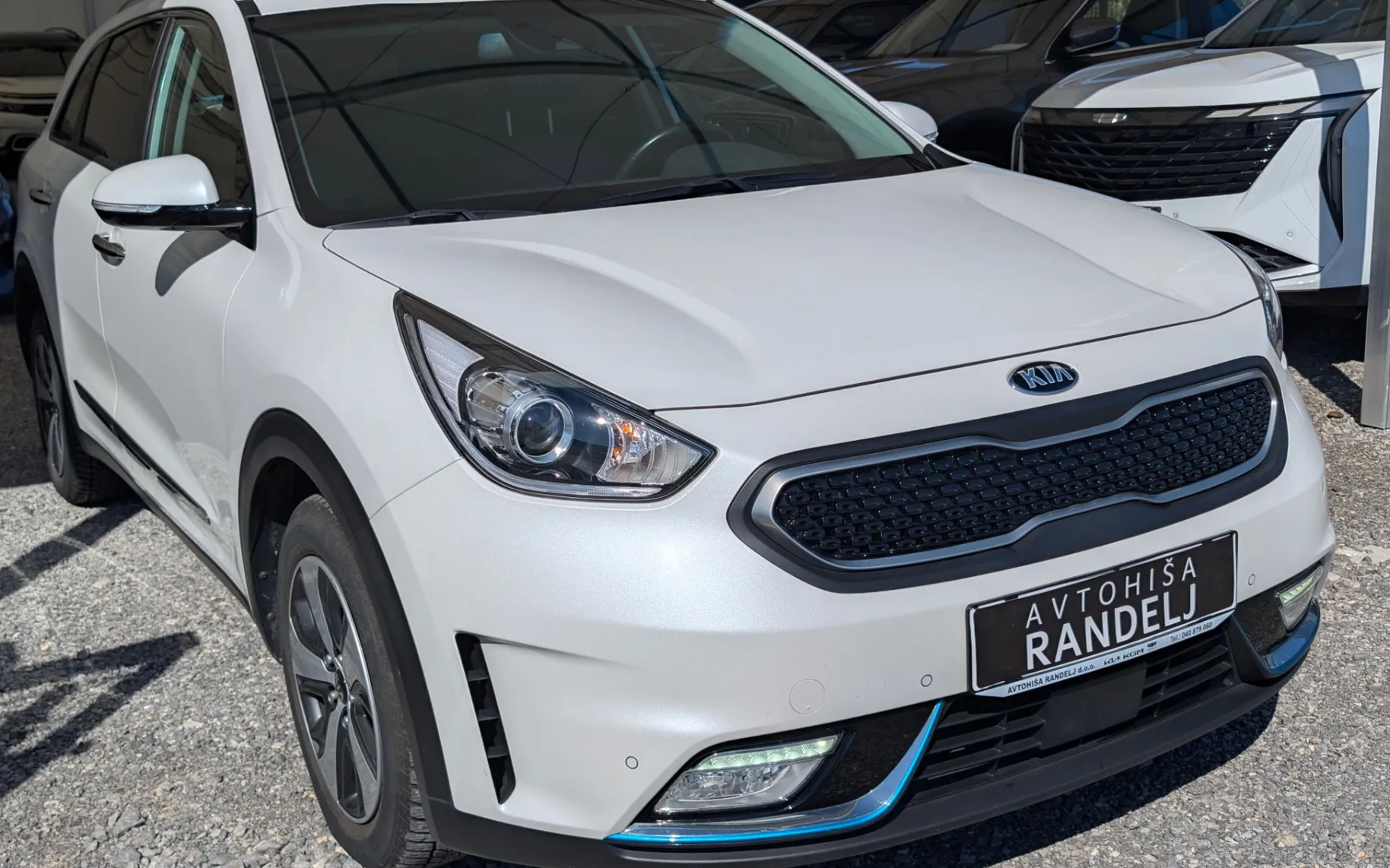 Zunanja slika - KIA Niro - 1,6 GDi Hybrid EX LIMITED DCT - 2