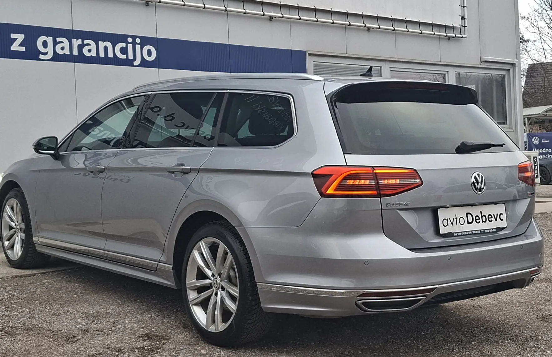 Zunanja slika - VW Passat - Variant 2.0 TDI  4-Motion R-line DSG - 6