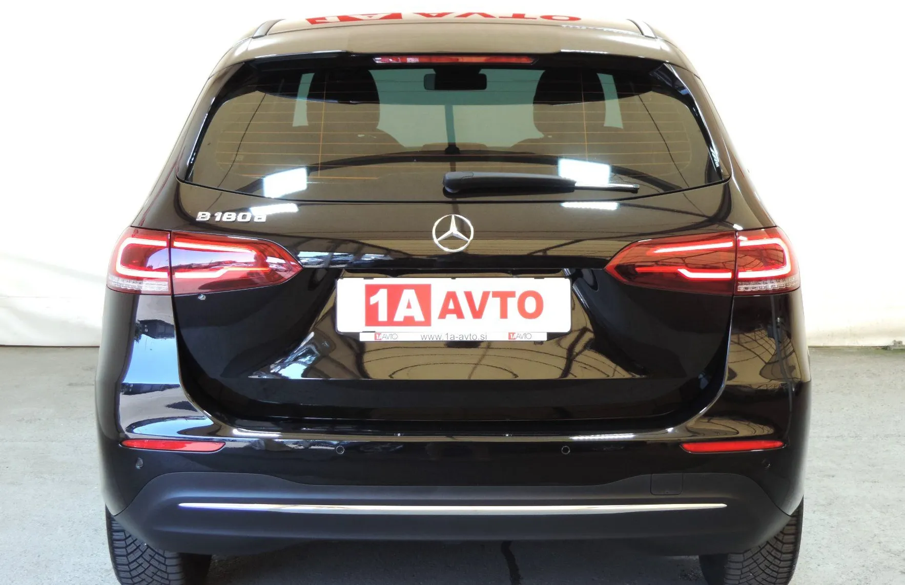 Zunanja slika - Mercedes-Benz B-Razred - B 180 d Avt. LED-KAMEERA-MRTVI KOT - 6