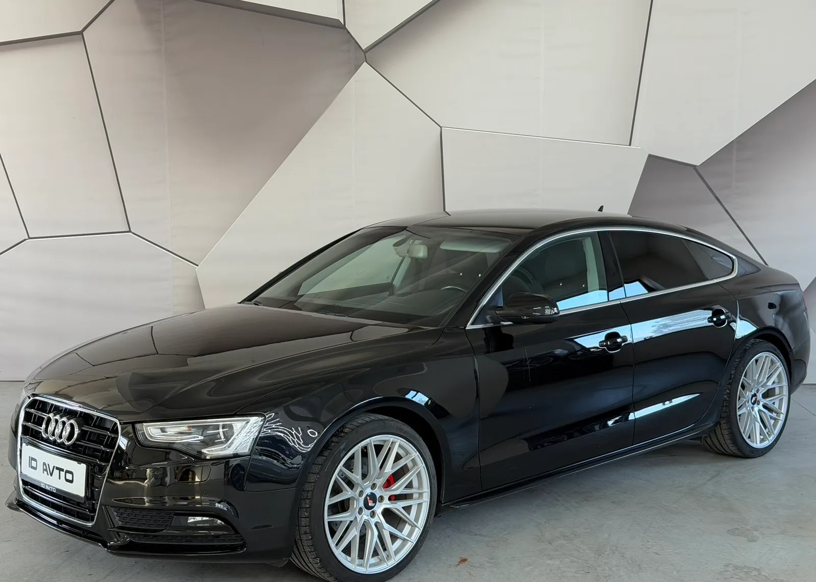 Zunanja slika - Audi A5 - quattro 2,0 TDI S-tronic - 2