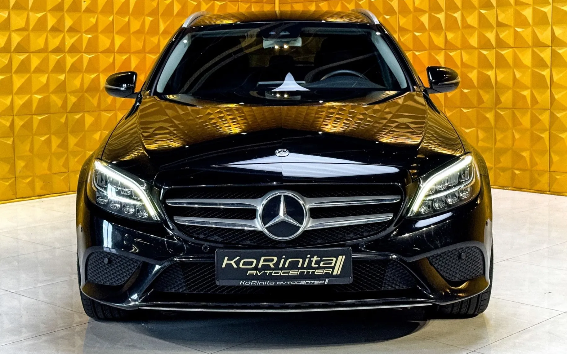 Zunanja slika - Mercedes-Benz C-Razred - C220d AUT-LCI-4MATIC-KAMERA-KLJUKA-GRETJE-NAVI - 4