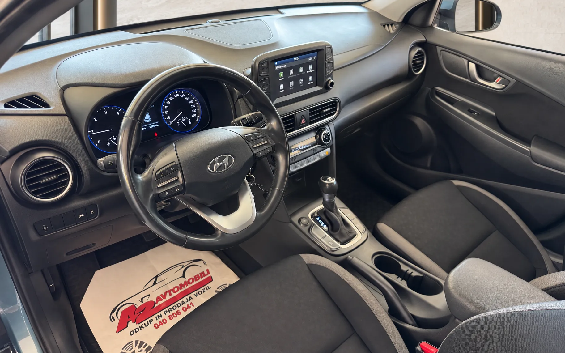 Notranja slika - Hyundai Kona - 1.6 CRDi -1.lastnik-SLOVENSKA-samo 109000km - 11