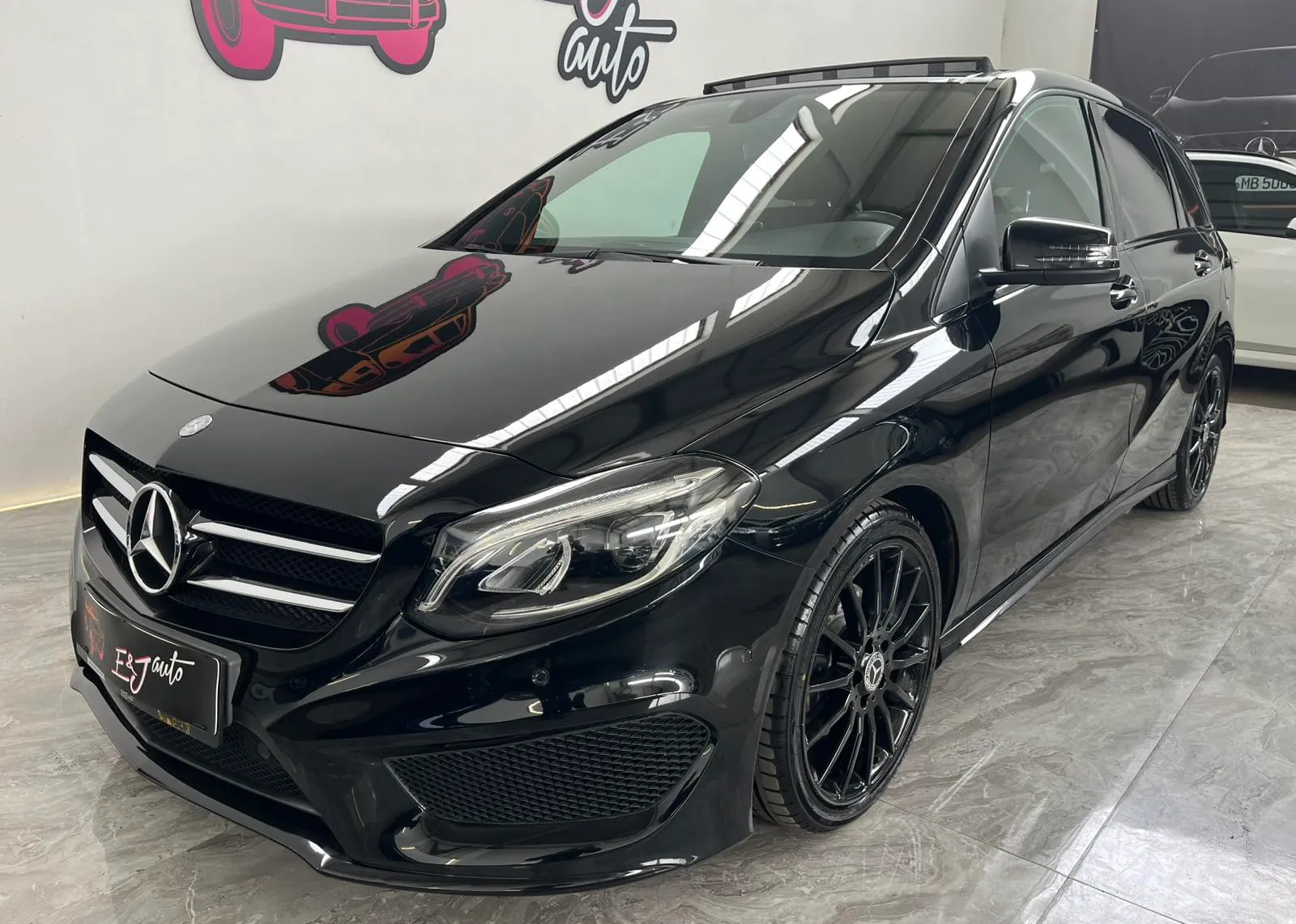 Zunanja slika - Mercedes-Benz B-Razred - B 200 CDI AMG Line - 1