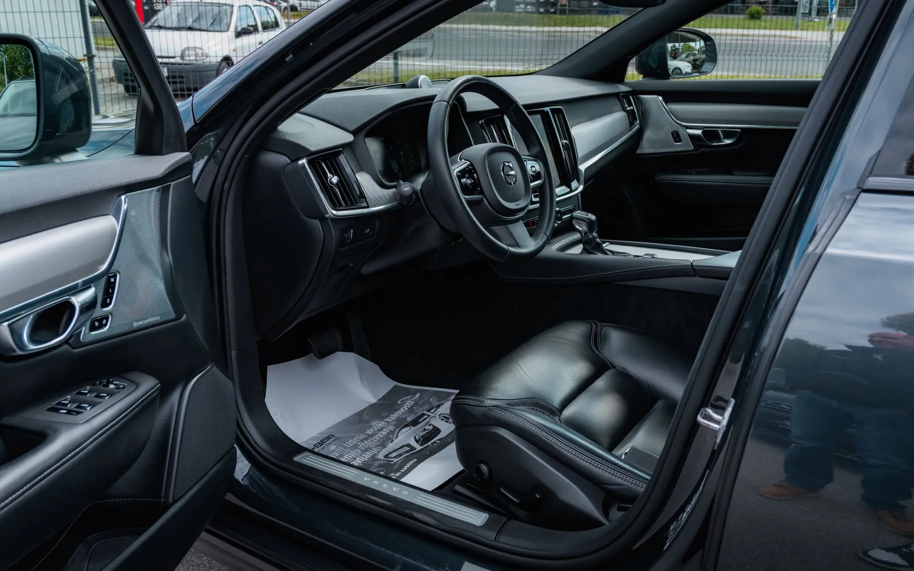 Notranja slika - Volvo V90 - Cross Country D4 AWD Pro Avt. - 9