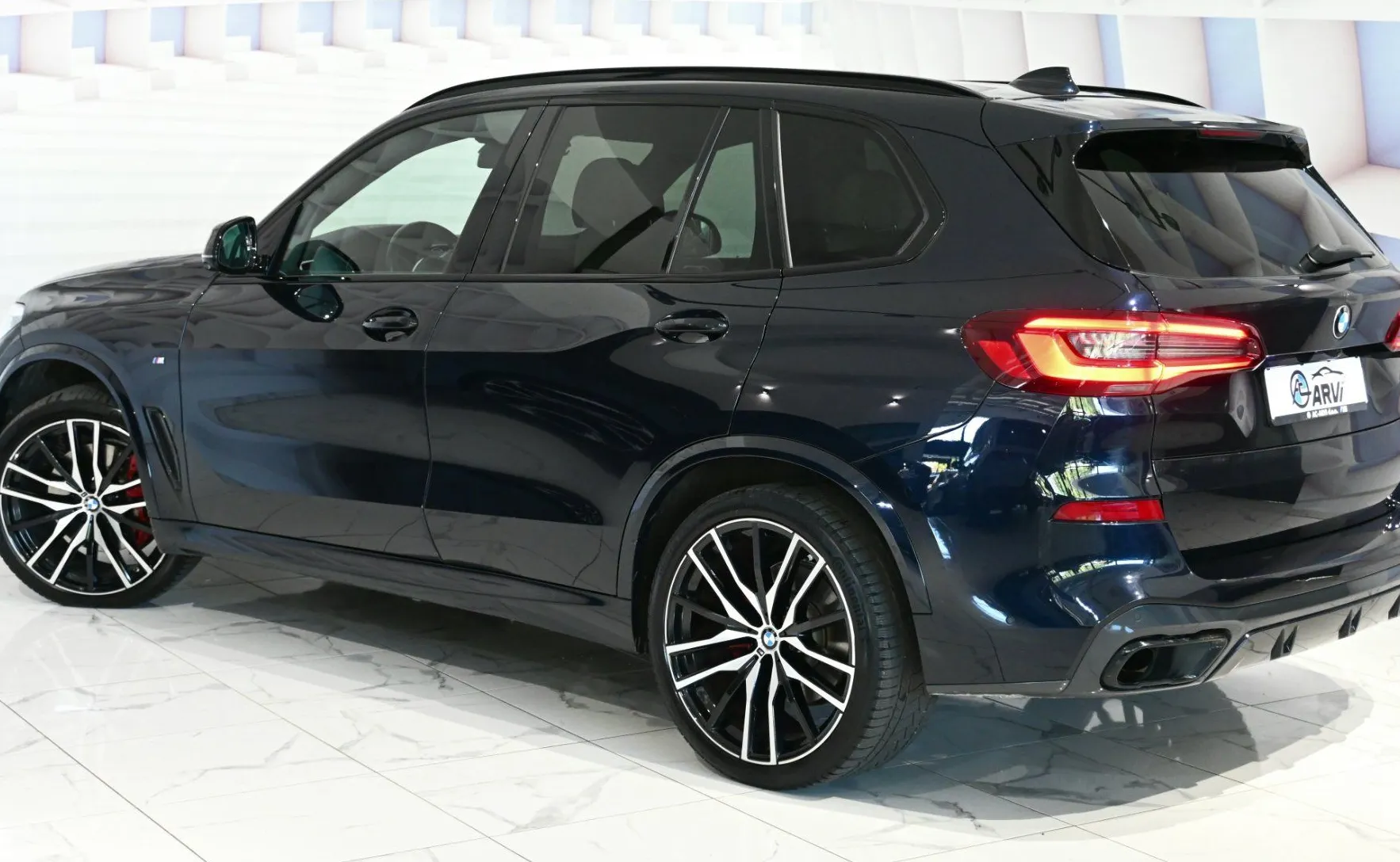 Zunanja slika - BMW X5 - serija : xDrive30d Avt-M.SPORT-ZRAČNO-SWAROWSKI-RADAR-HAR - 8