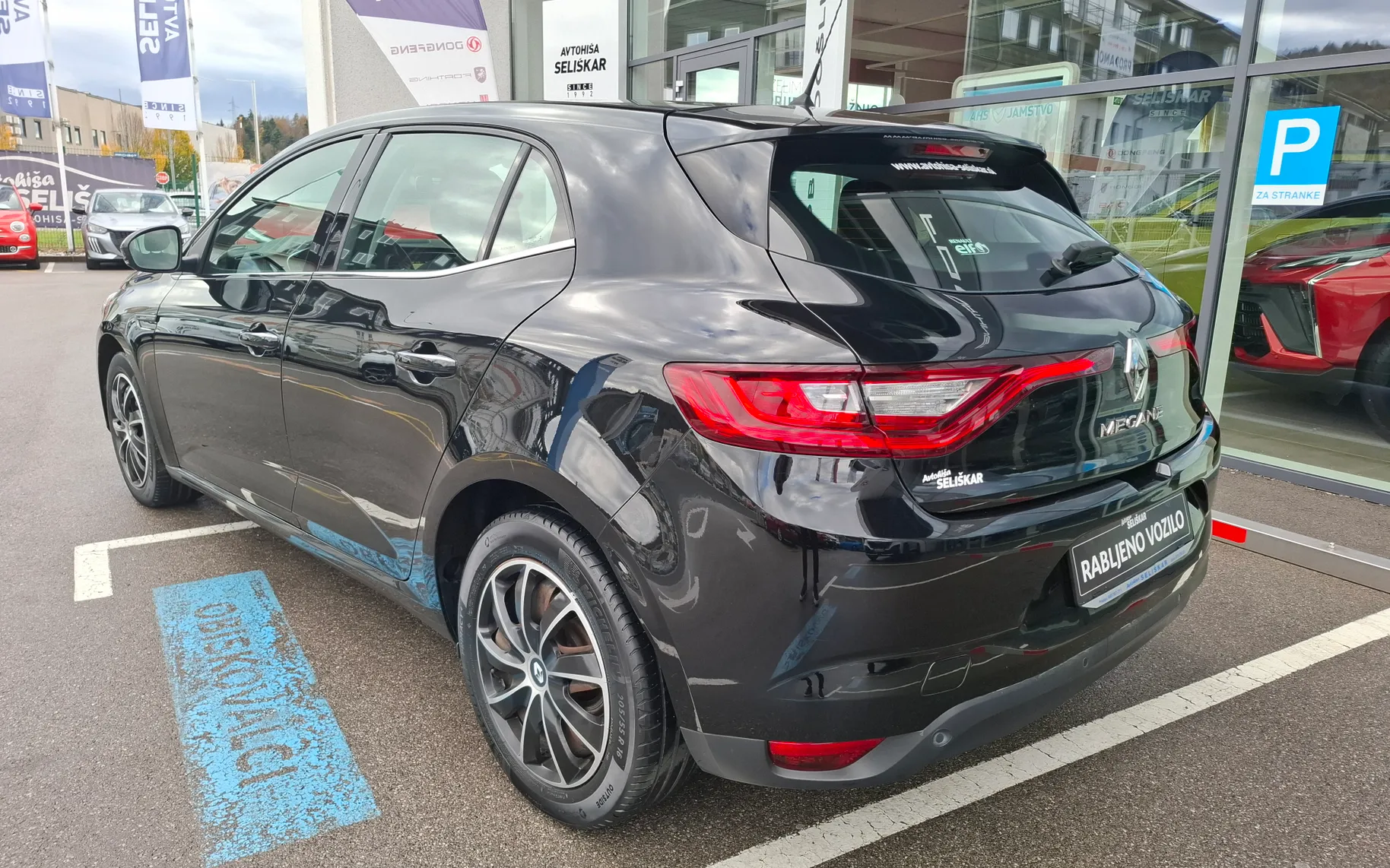 Zunanja slika - Renault Megane Limousine - 1.3 16V - LEPO OHRANJEN - ZNANA SERVISNA ZGOD. - 5