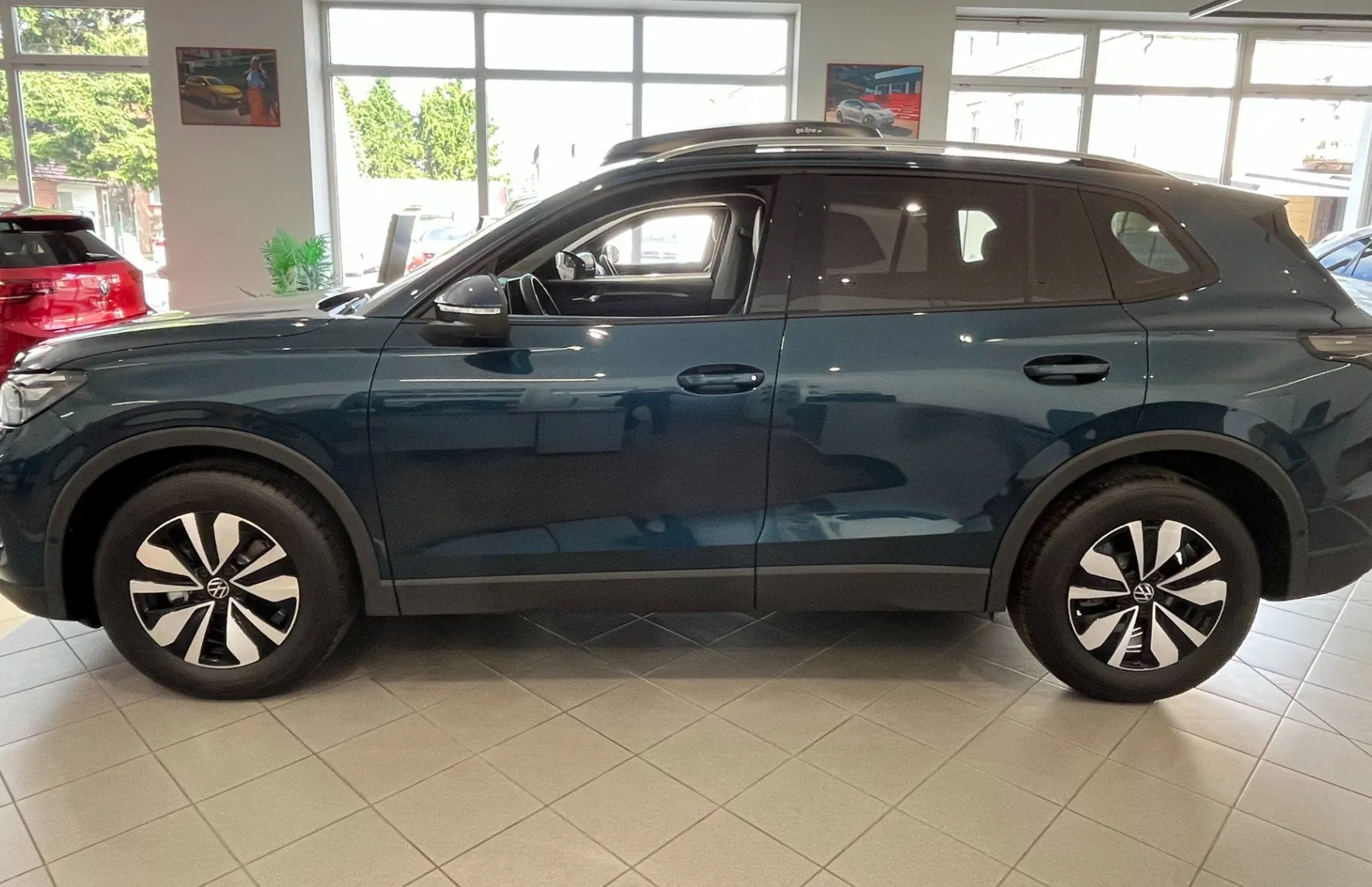Zunanja slika - Volkswagen Tiguan - 1.5 eTSI BMT 4All DSG - 2