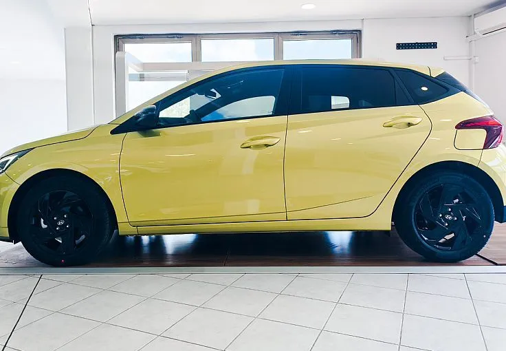 Zunanja slika - Hyundai i20 - 1.0 T-GDI STYLE BLACK LINE AVT-17 COL-WINTER-VIDEO - 3