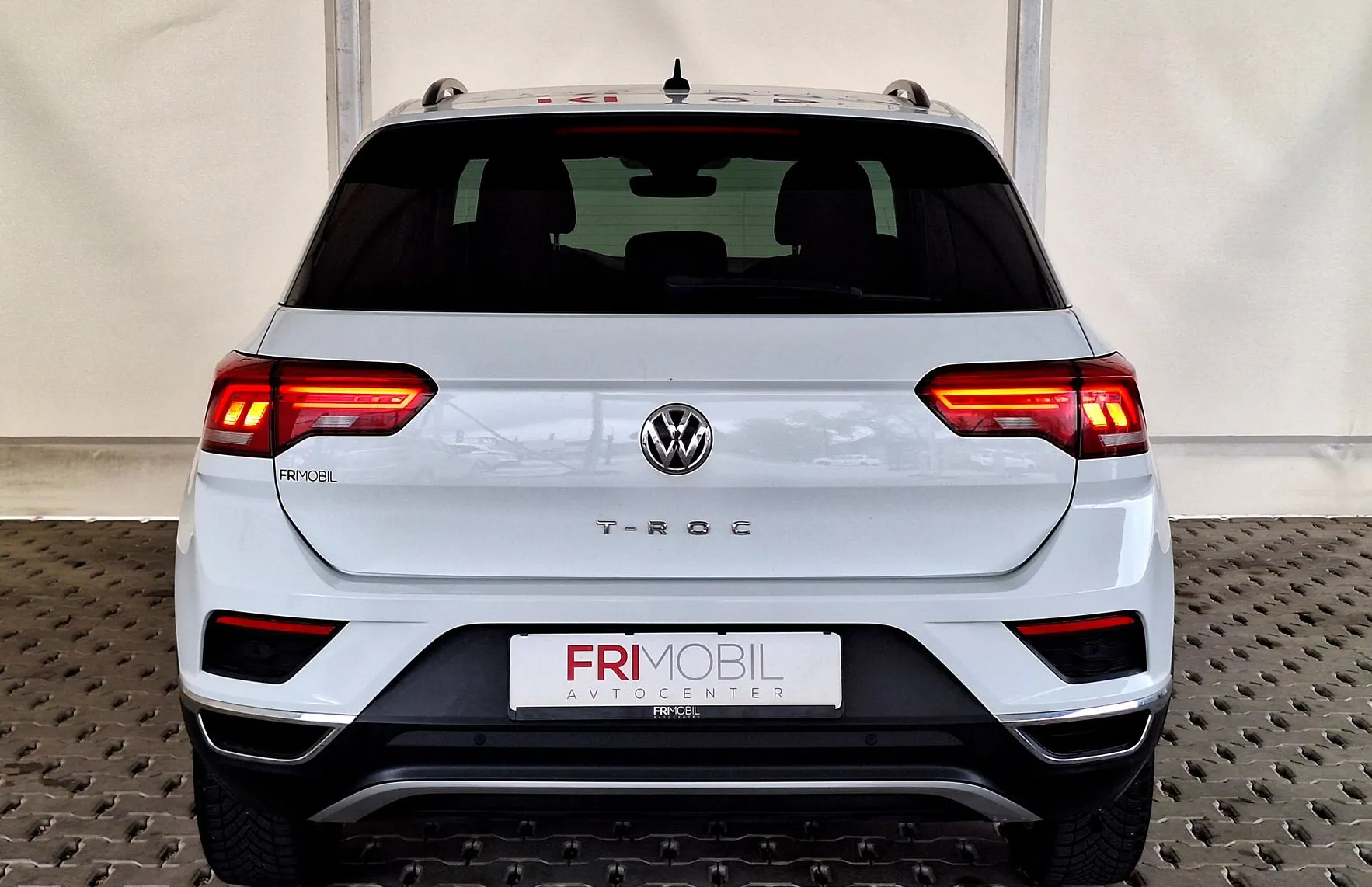 Zunanja slika - VW T-Roc - 1.6 TDI Comfortline•SLO•GRETJE SEDEŽEV•KAMERA•PDC• - 6