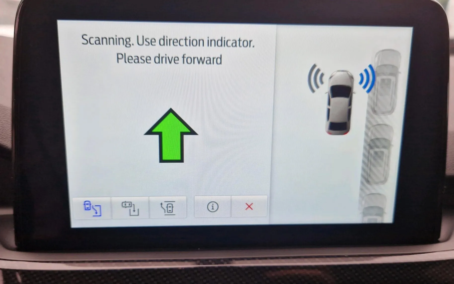 Zunanja slika - Ford Kuga - St-Line X 2.5 Hyb FHEV-SLO-RADAR-LED-NAVI-HEADUP - 30